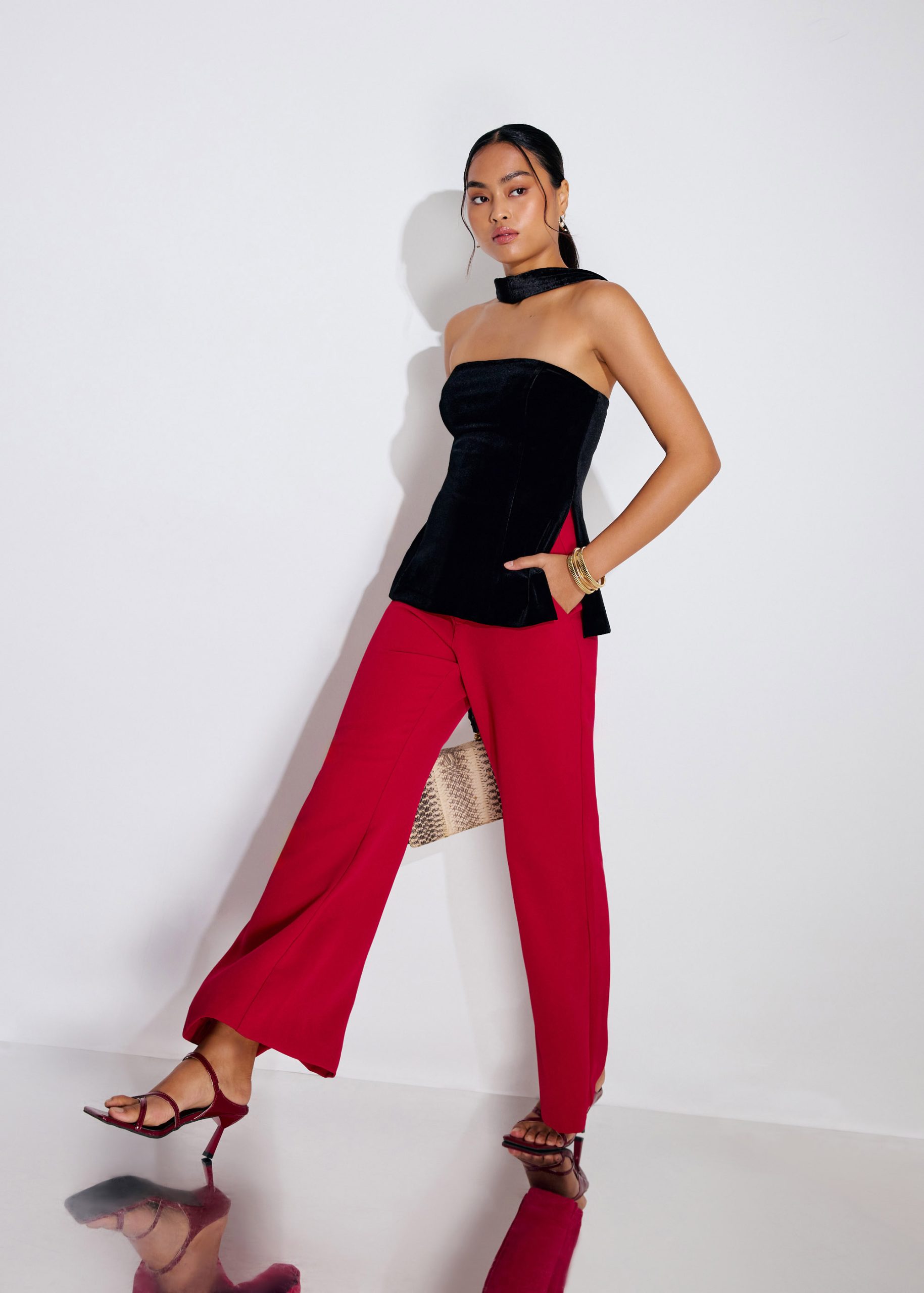 Leggy??Pvara Crepe Kick Flare Pants - Image 11