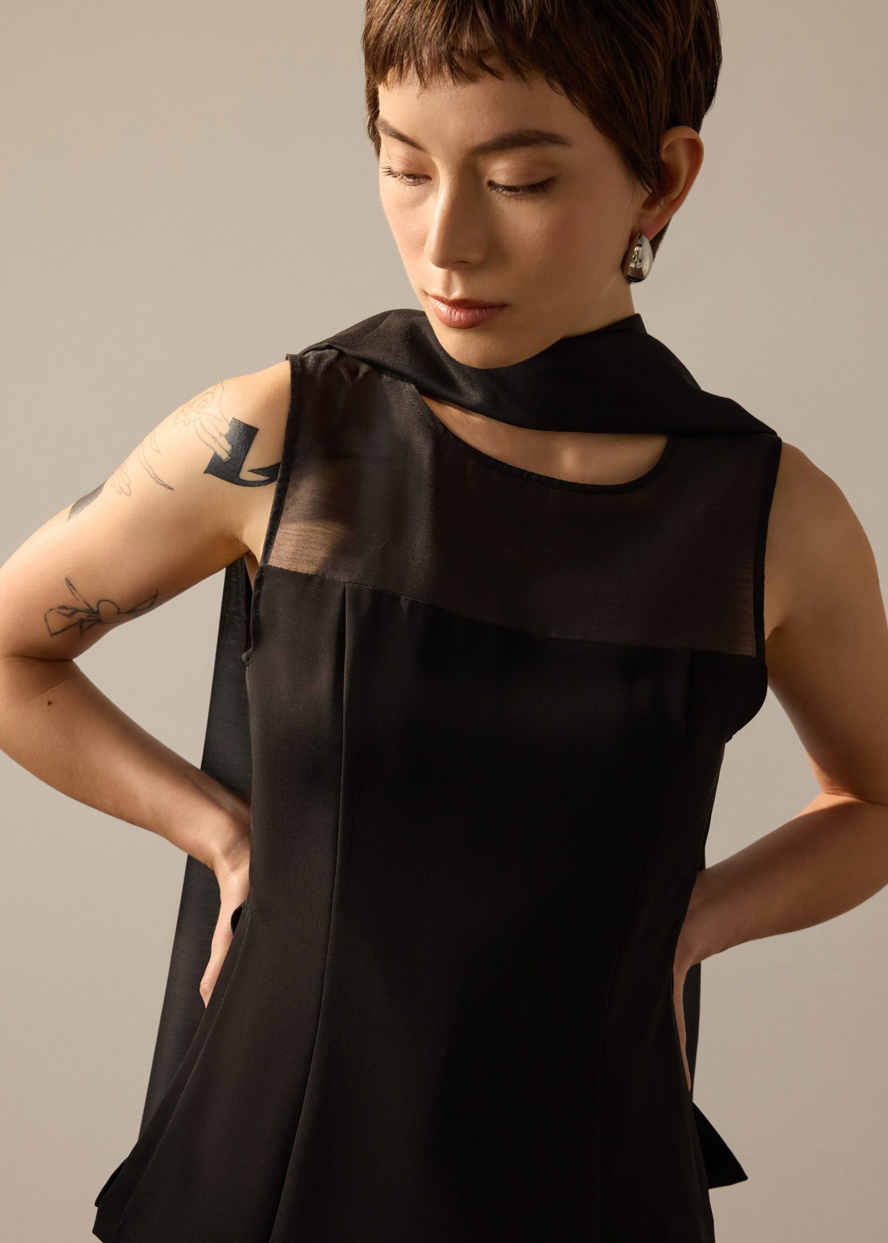 Andrea Multi-way Detachable Sash Crepe Round Neck Top - Image 5