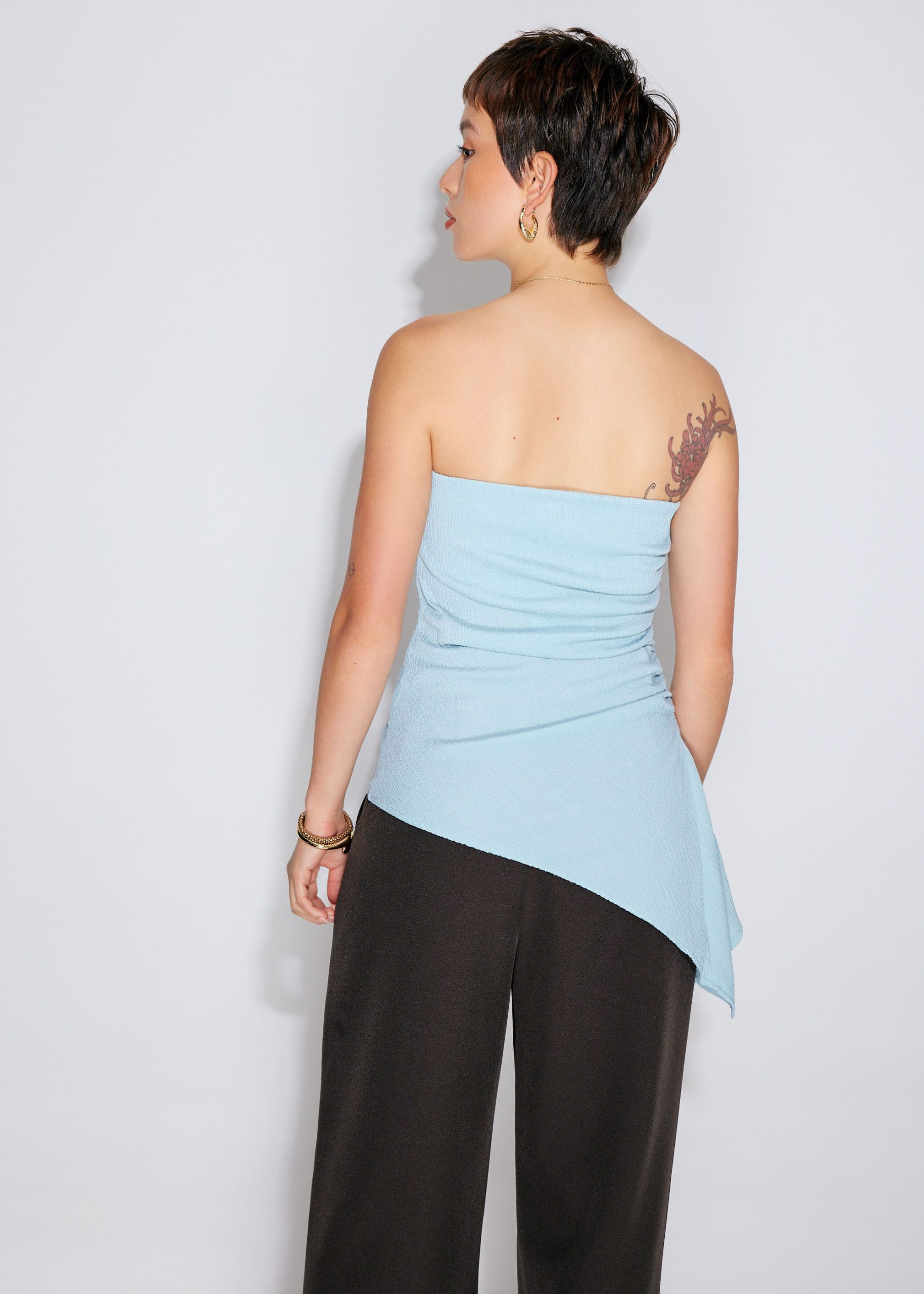 BraFree by LB Textured Asymmetric Hem Tube Top - Image 16