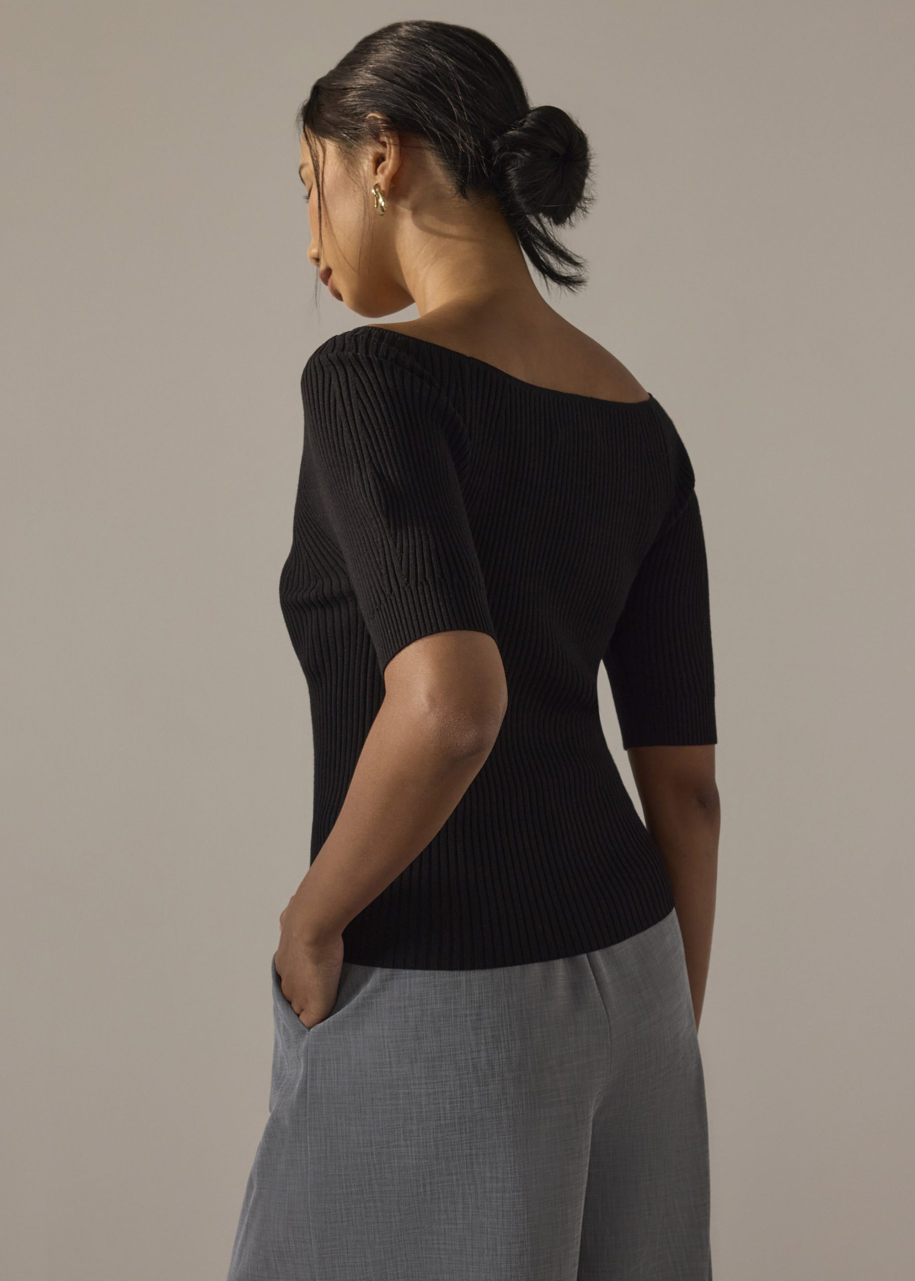 Kyo Ribbed Knit Fitted Top - Image 6