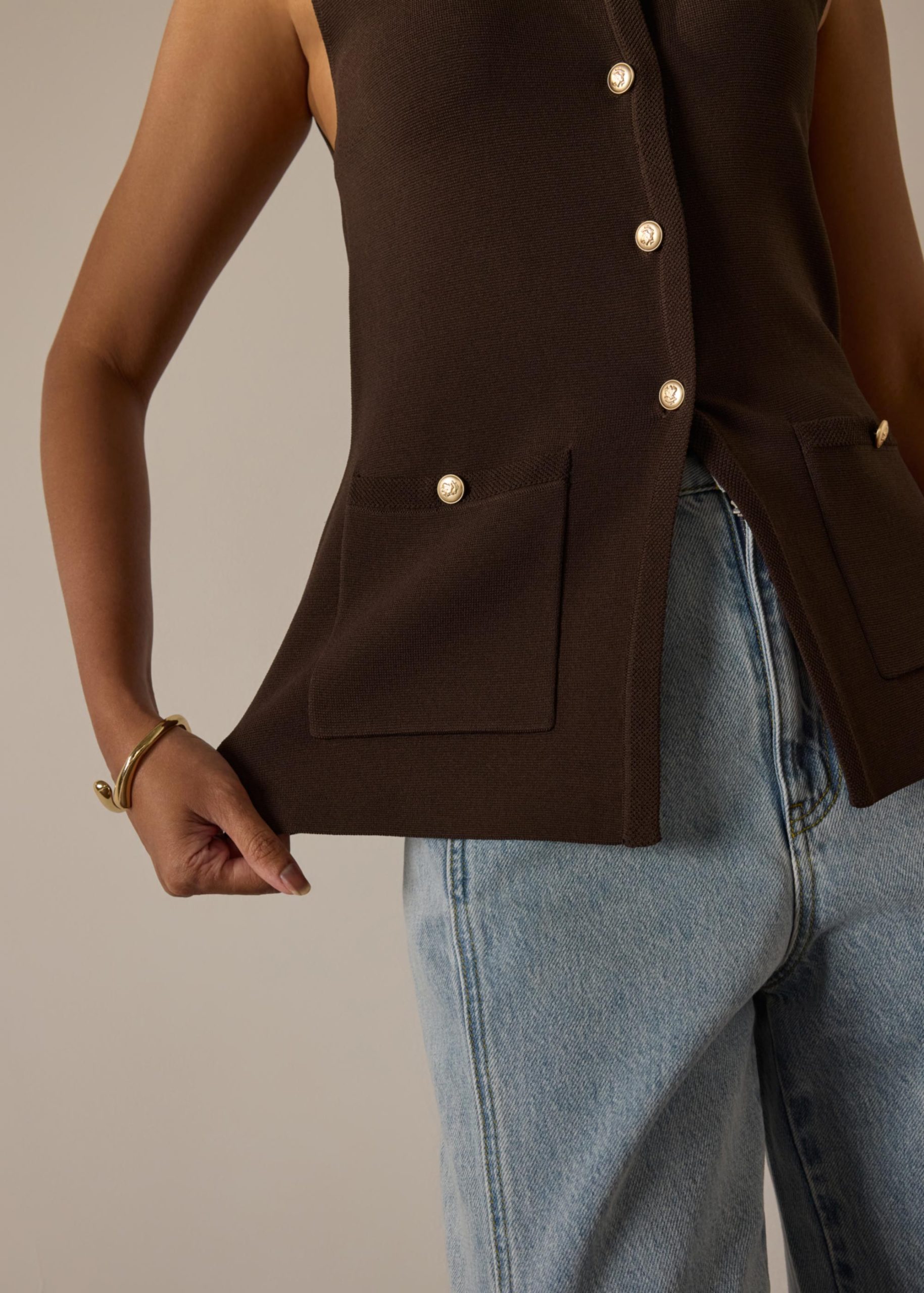 Ayami Knit Fitted Vest - Image 19
