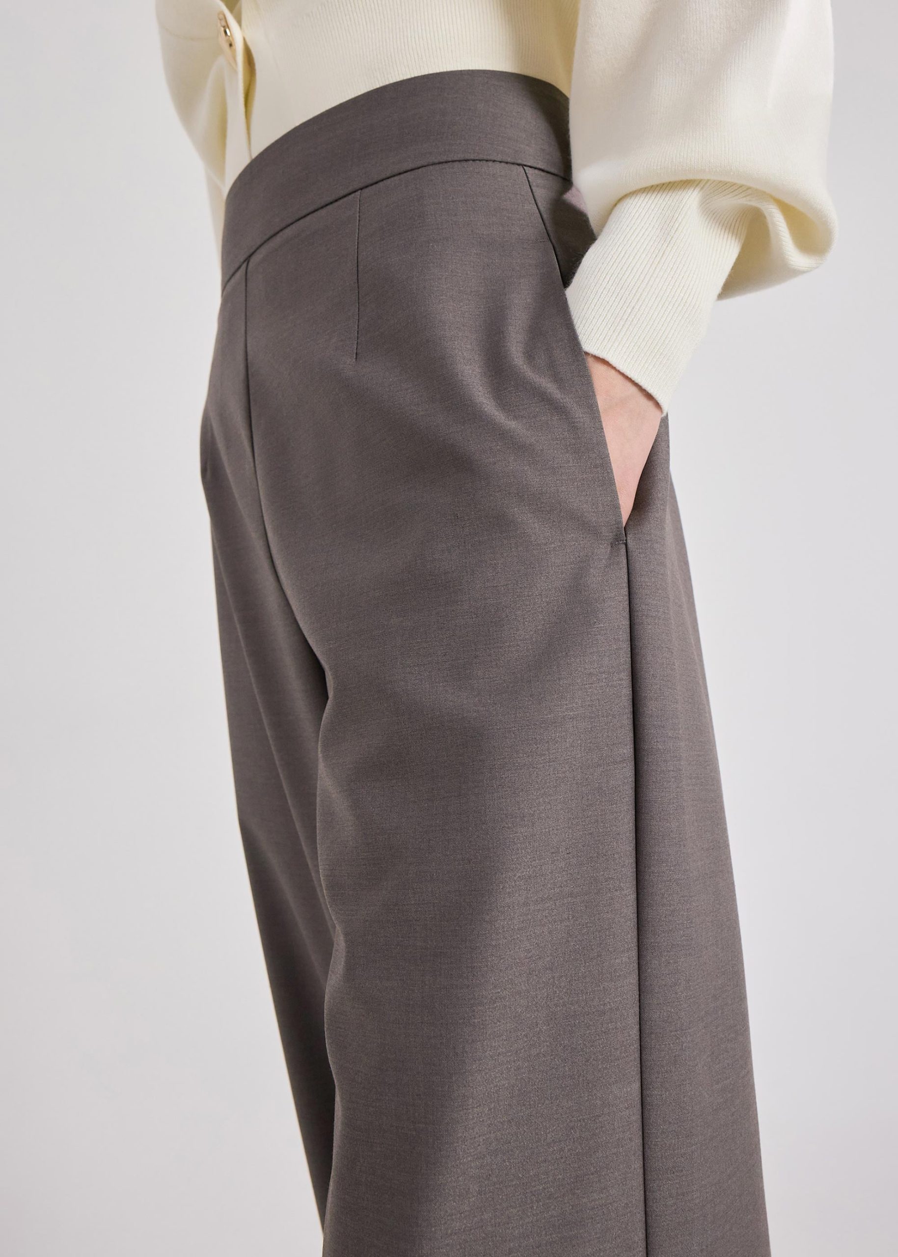 Moira Leggy??Cool-Touch Suiting Pants - Image 5