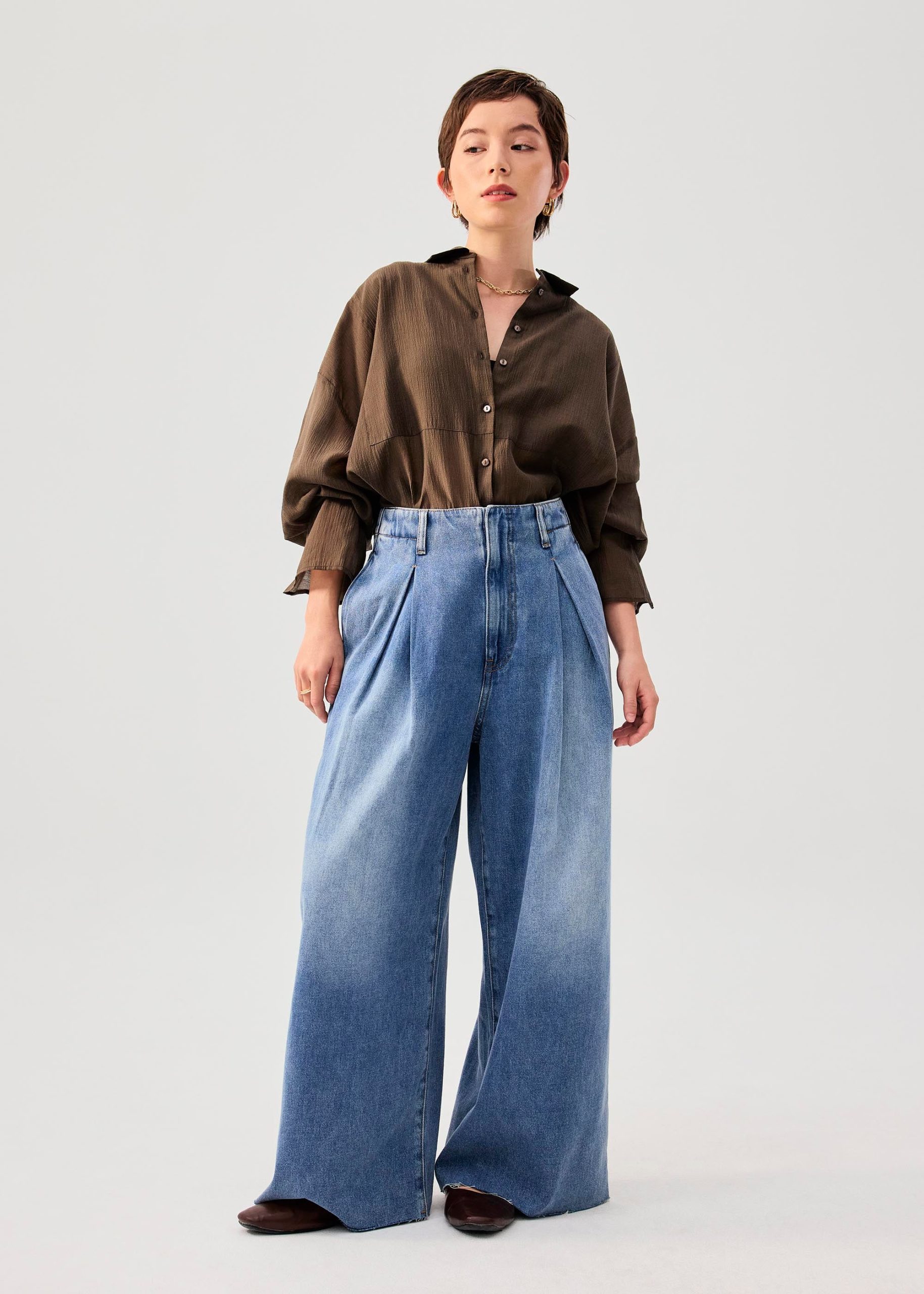 Denim Front Pleat Mid Waist Wide Leg Jeans - Image 14