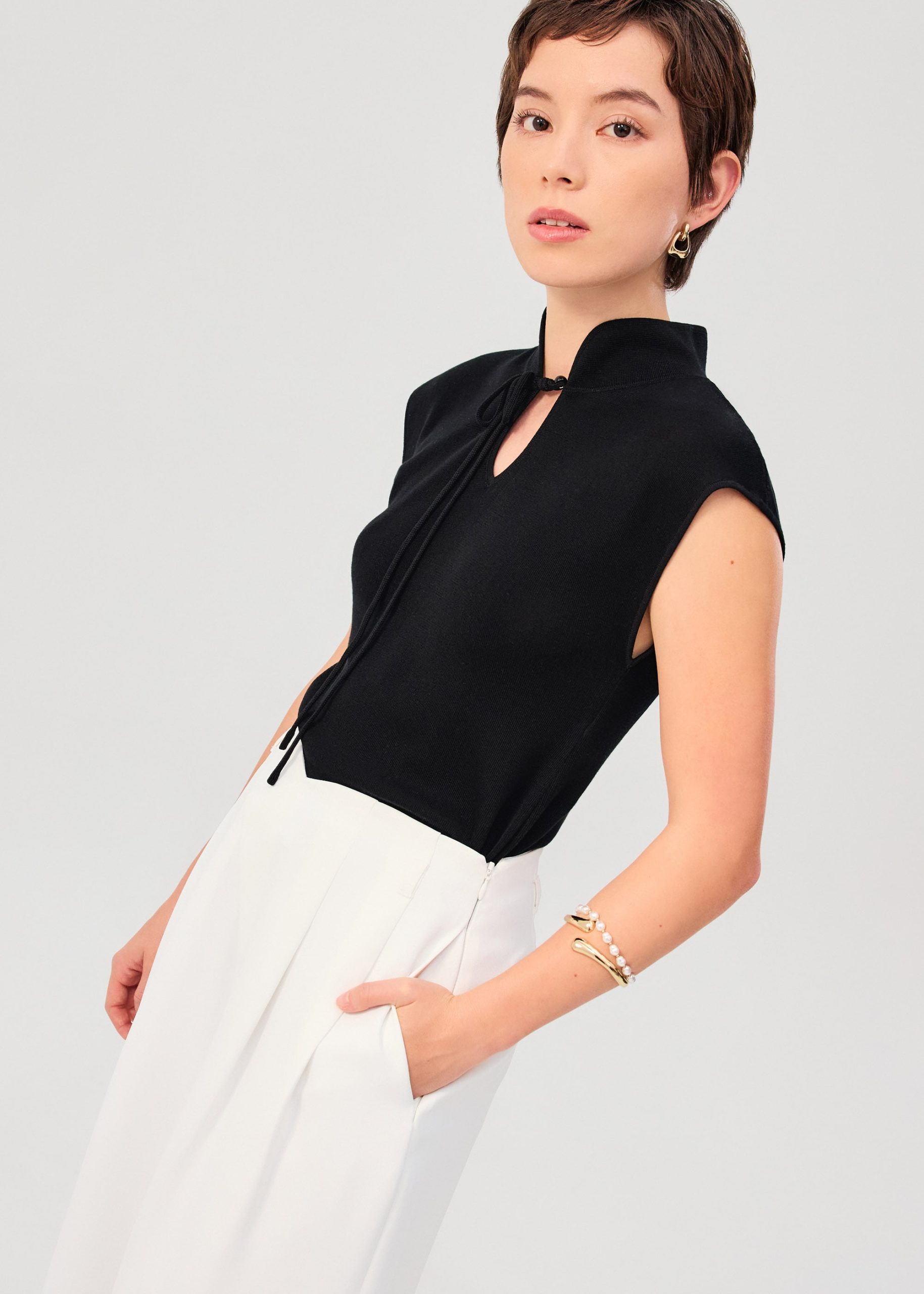 Tiffy Mandarin Collar Fitted Top - Image 3