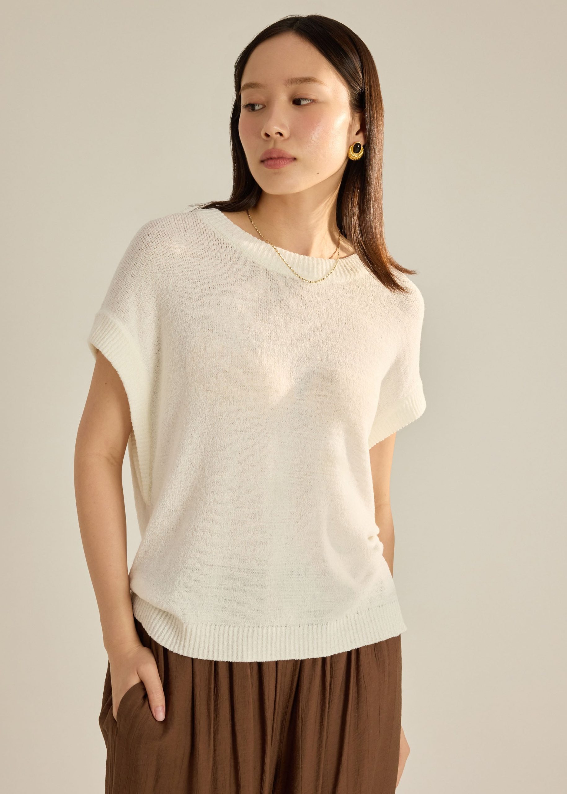 Knit Relaxed Round Neck Top - Image 11