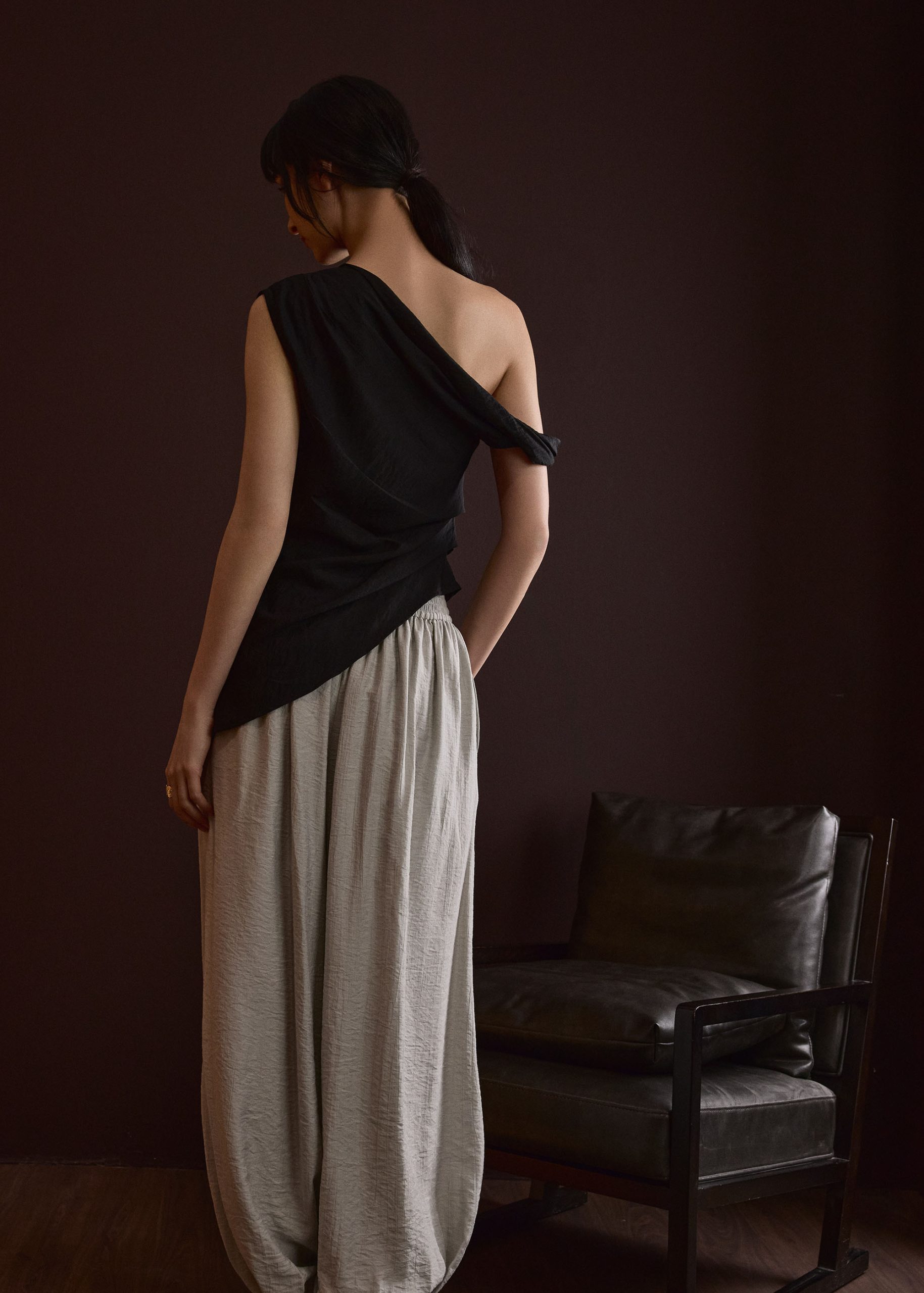 Shoulder Twist Asymmetric Top - Image 5