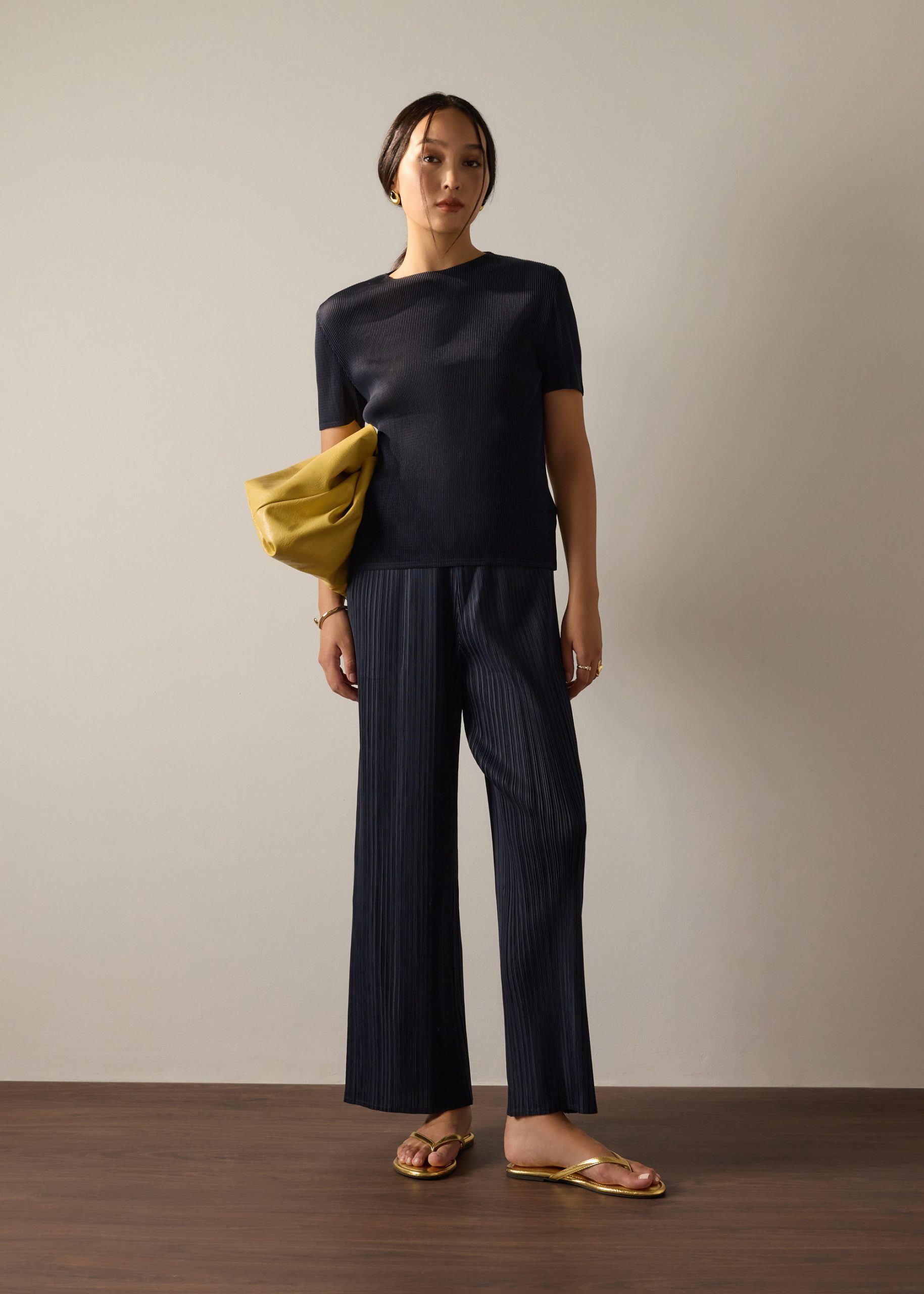 Praveena Plisse Mock Neck Fitted Top - Image 9