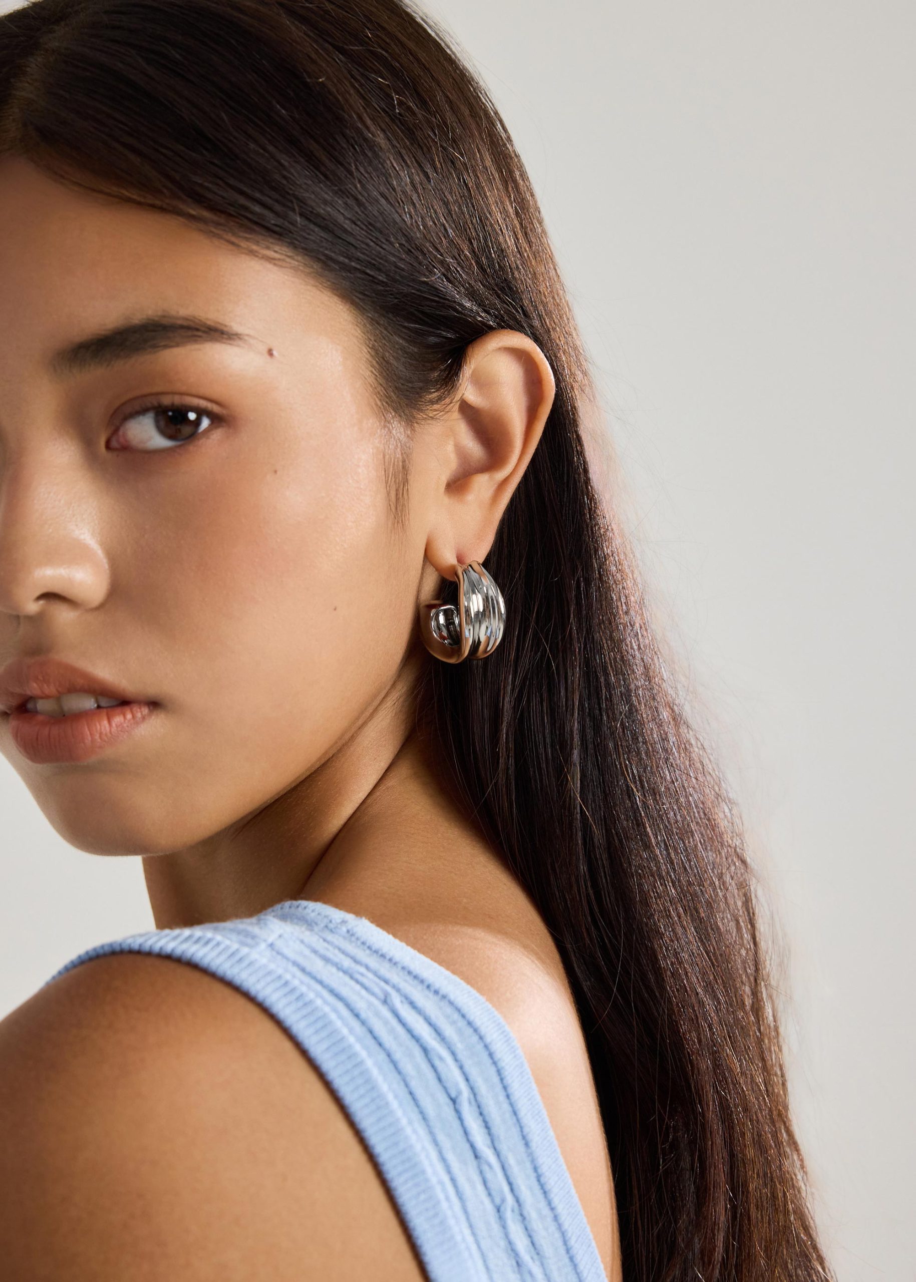 Chunky Hoop Earrings - Image 6