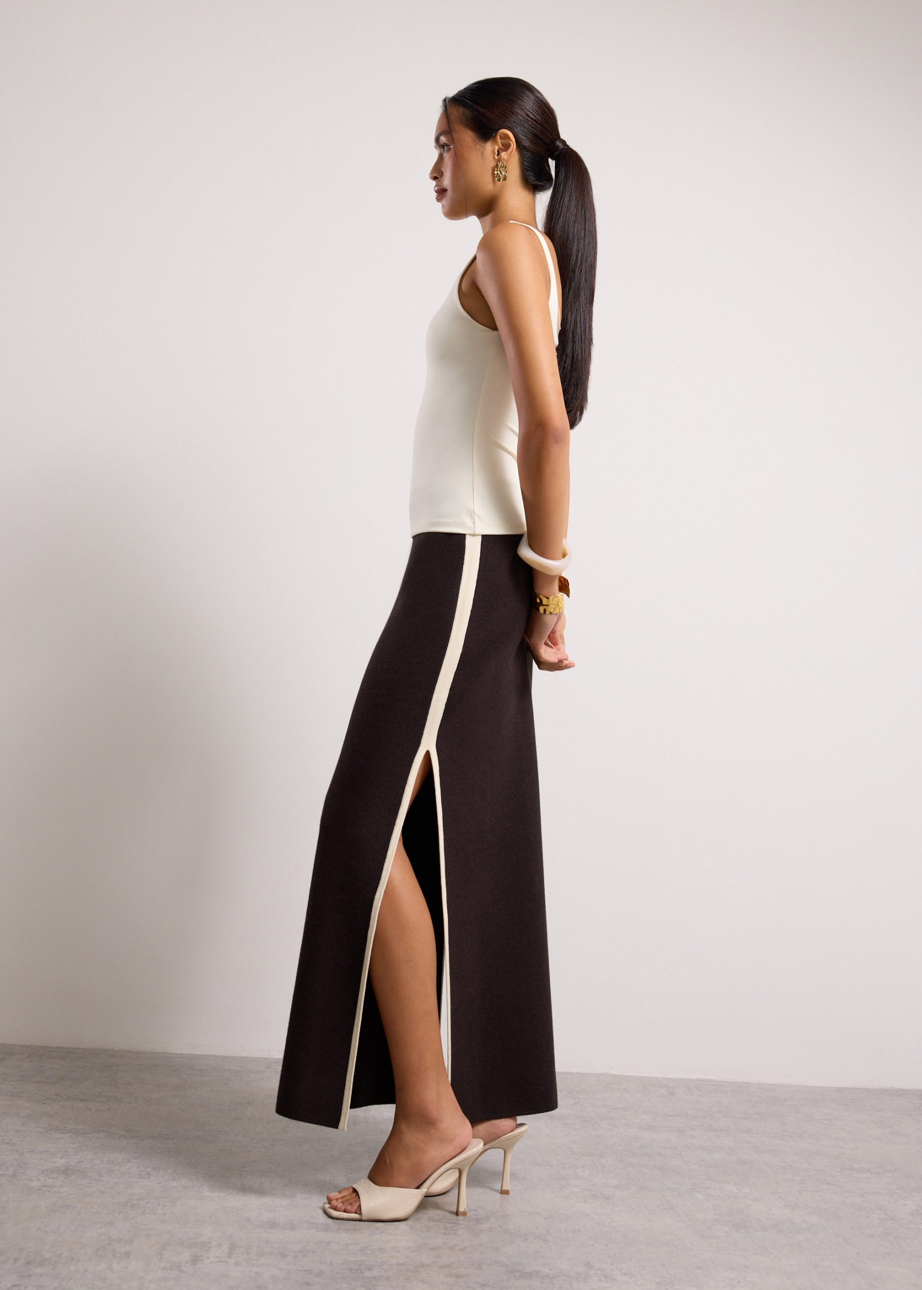 Elastic Knit High Waist Column Maxi Skirt - Image 2
