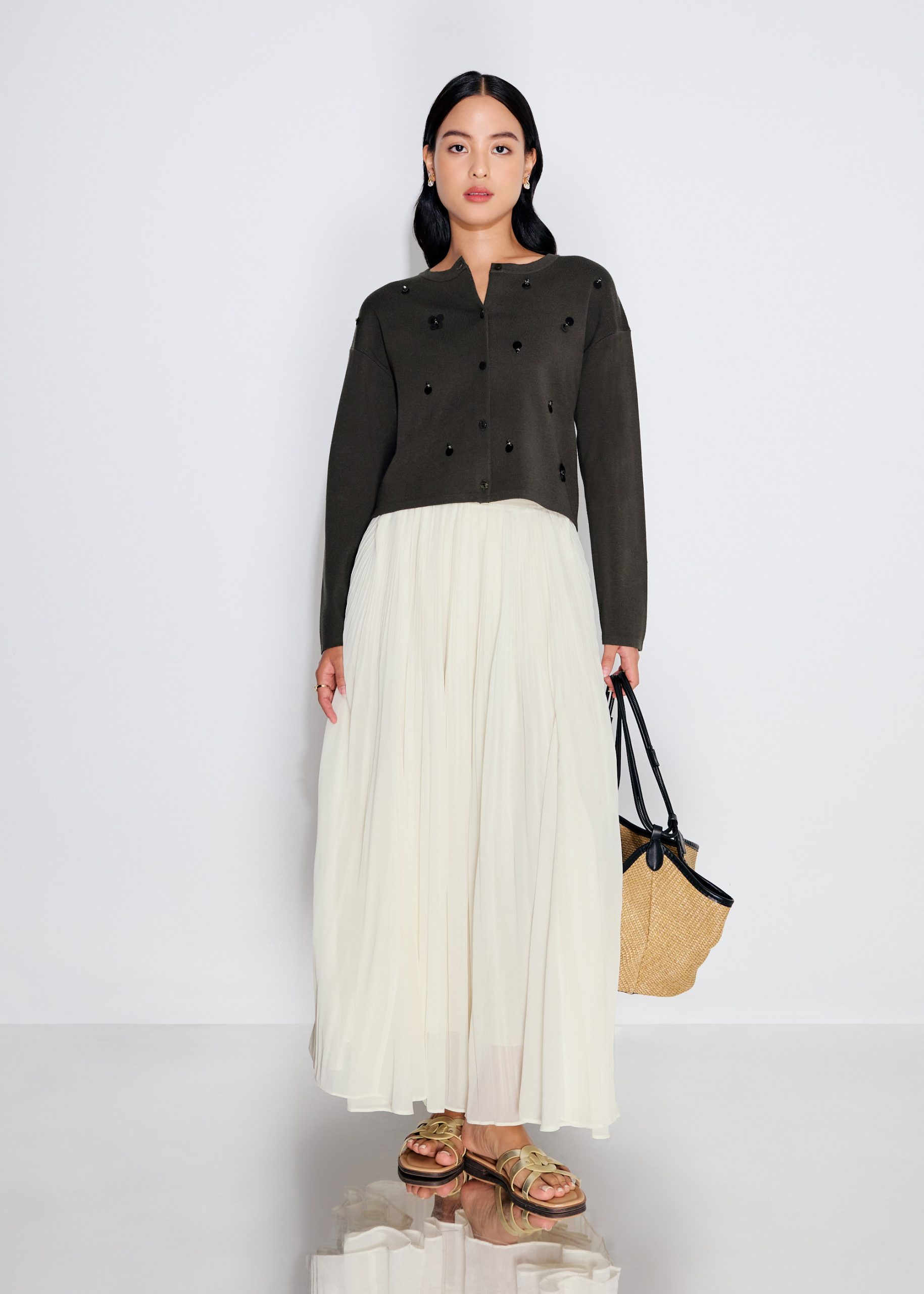 Relaxed Embellished Round Neck Cardigan - Image 8