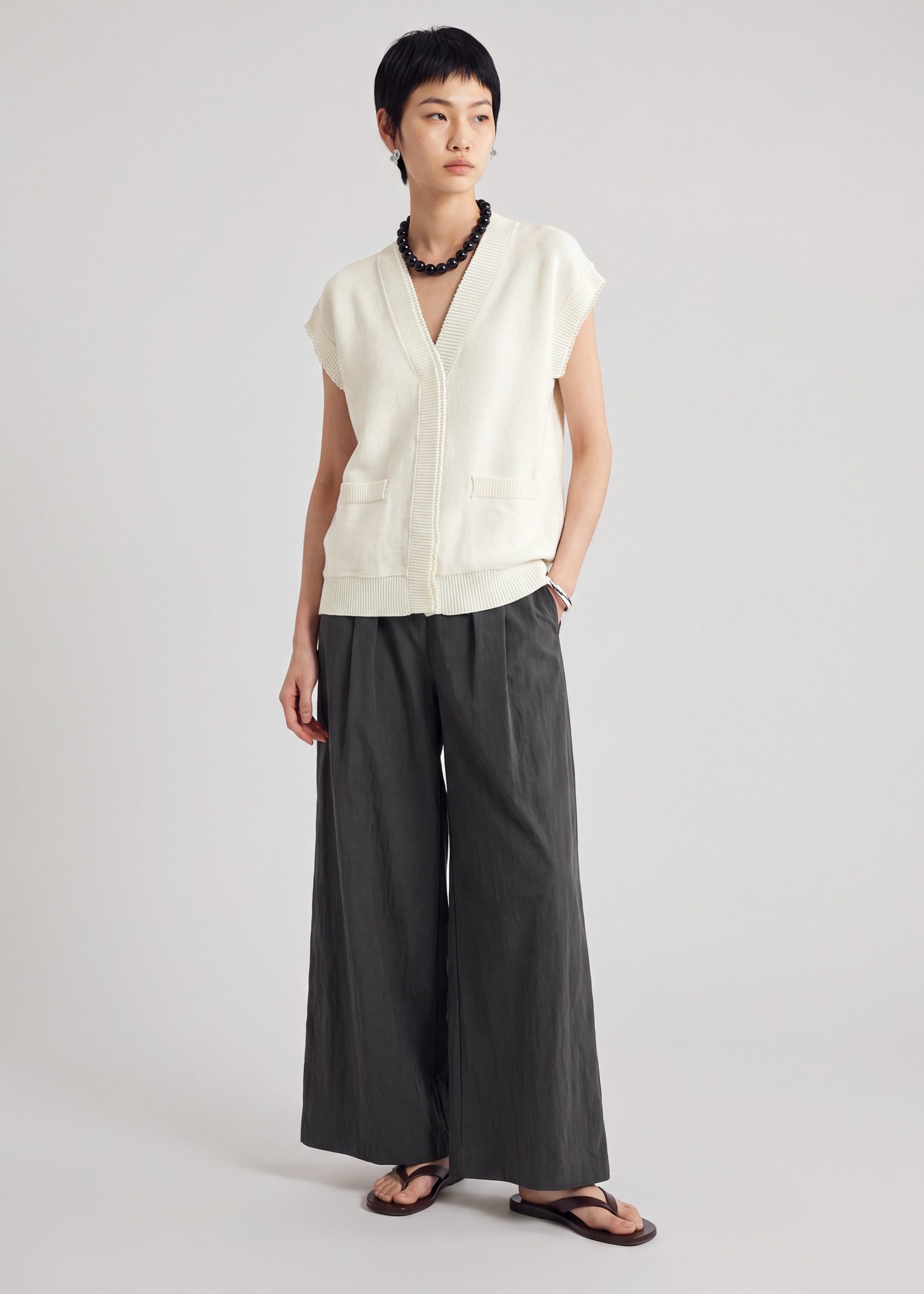 Oversized Knit Vest - Image 2