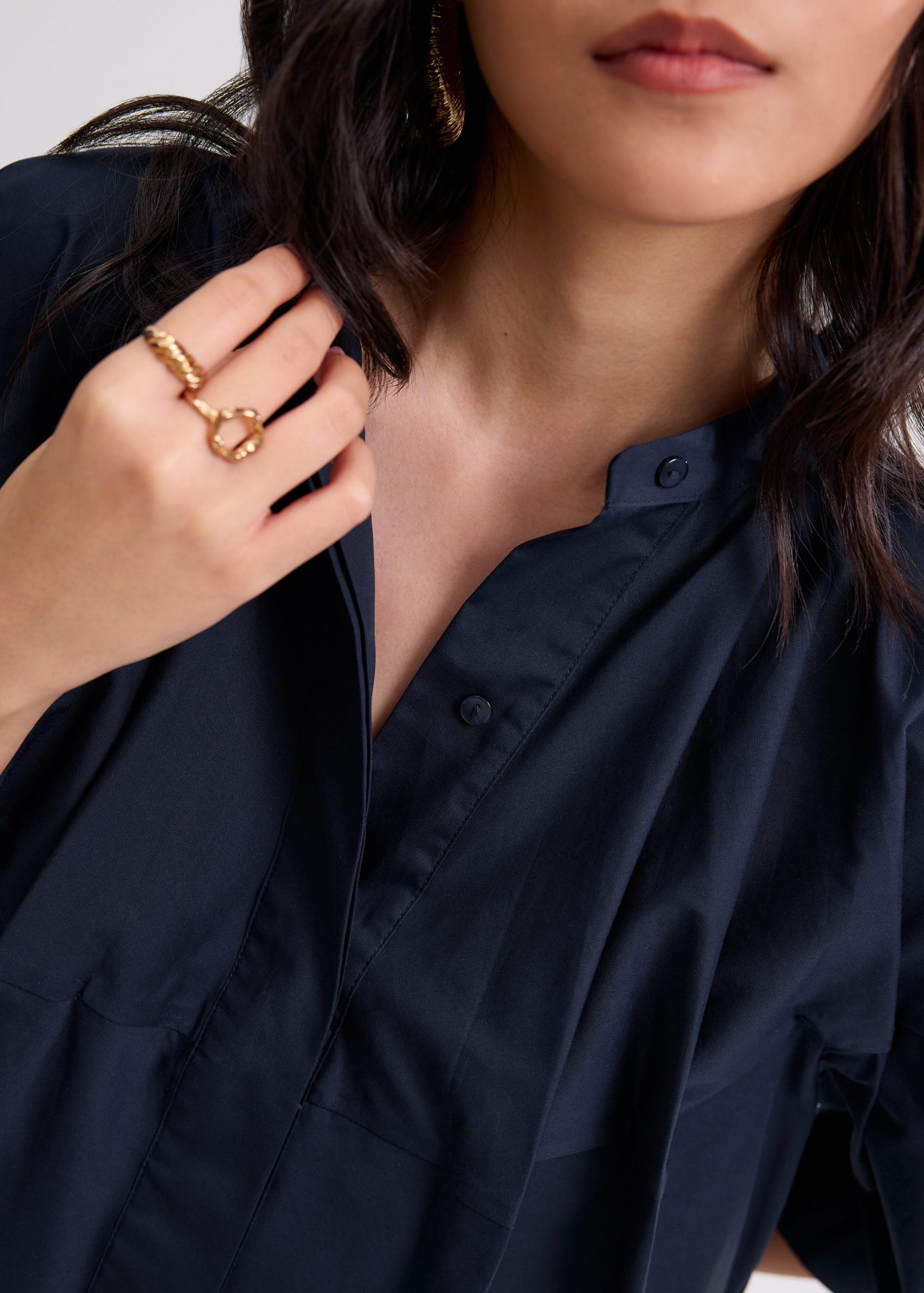 Meiying Relaxed Poplin Mandarin Collar Shirt - Image 4