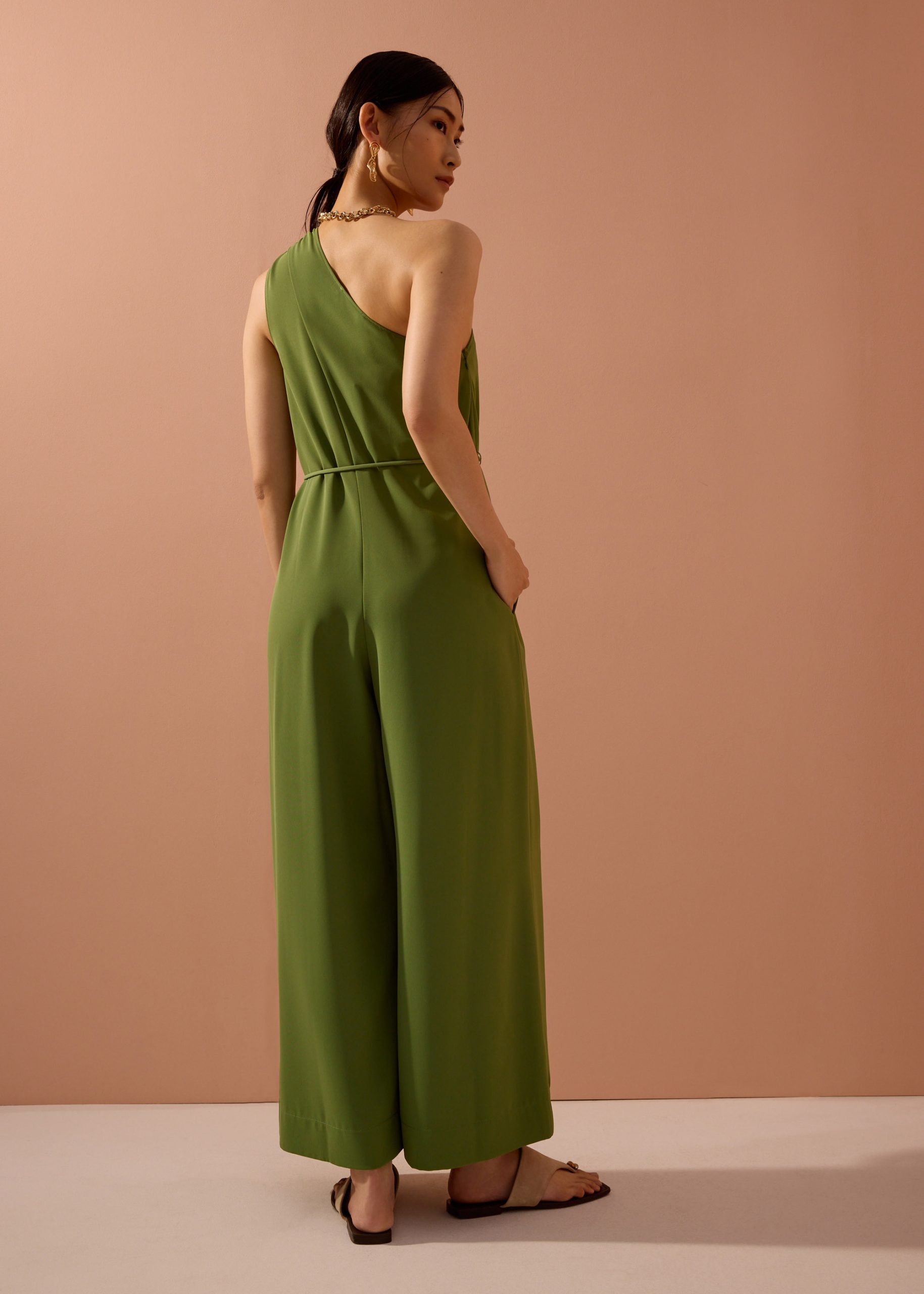 Leggy??Kanda Asymmetric Flare Jumpsuit - Image 18