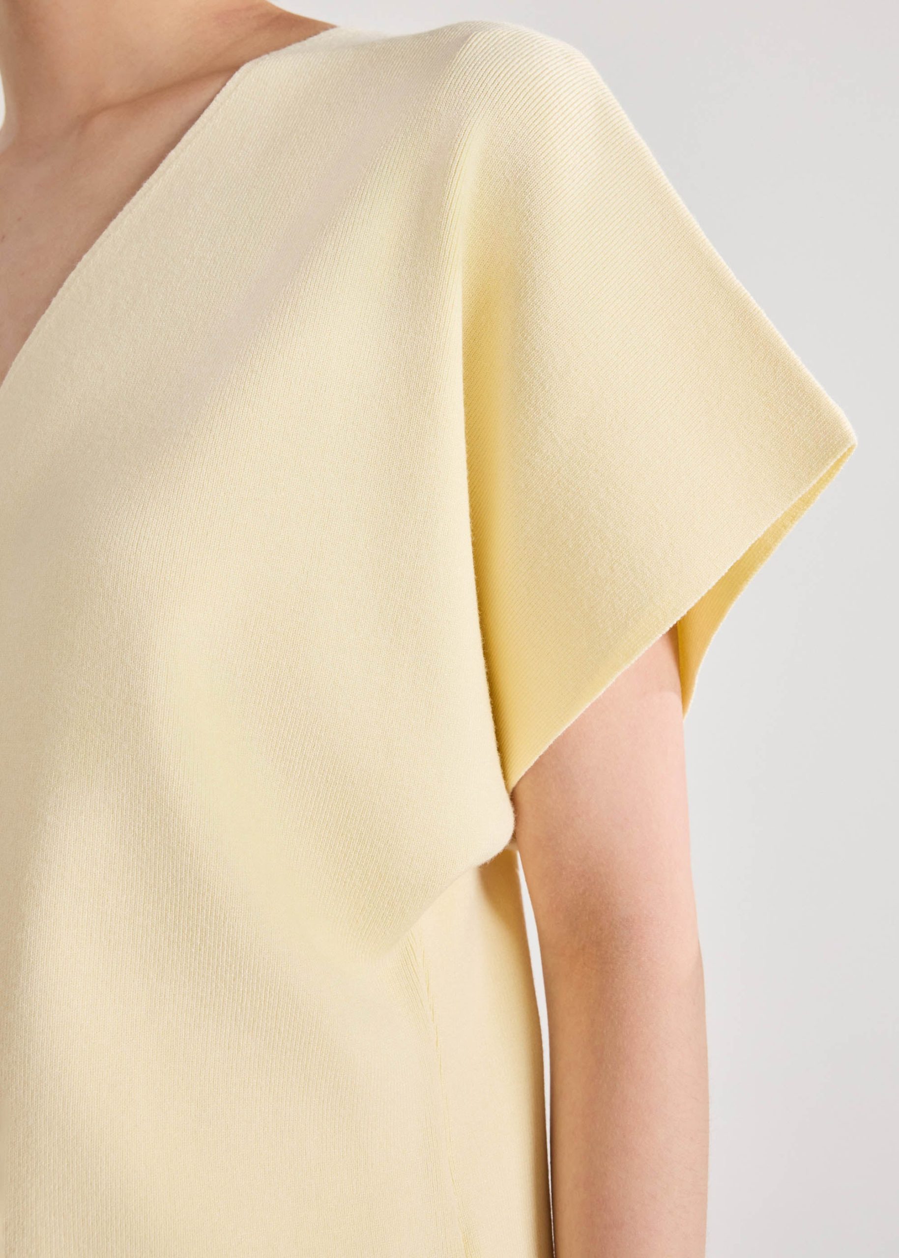 Amrita Knit V-neck Top - Image 24