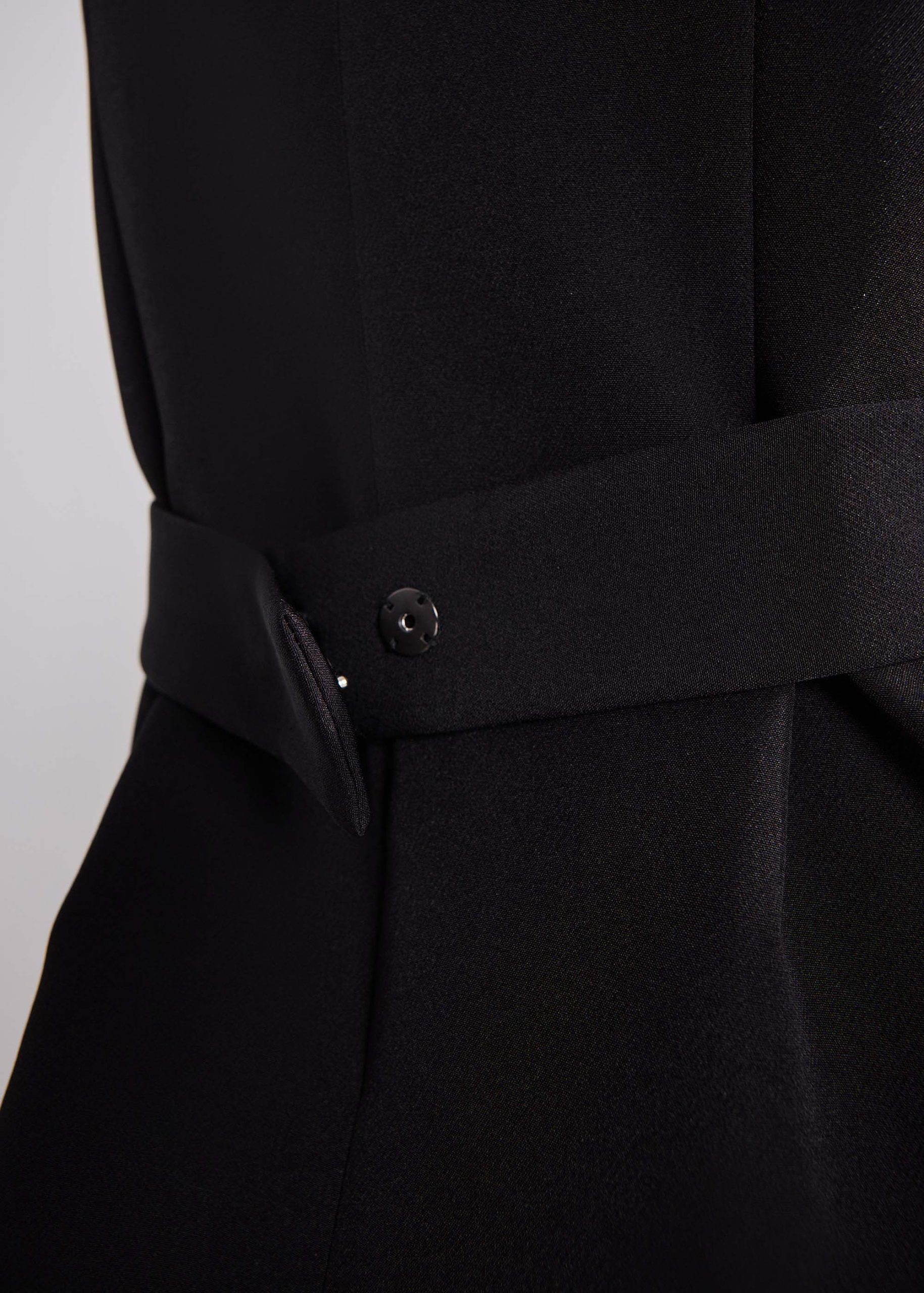 Kirana Long Vest - Image 4