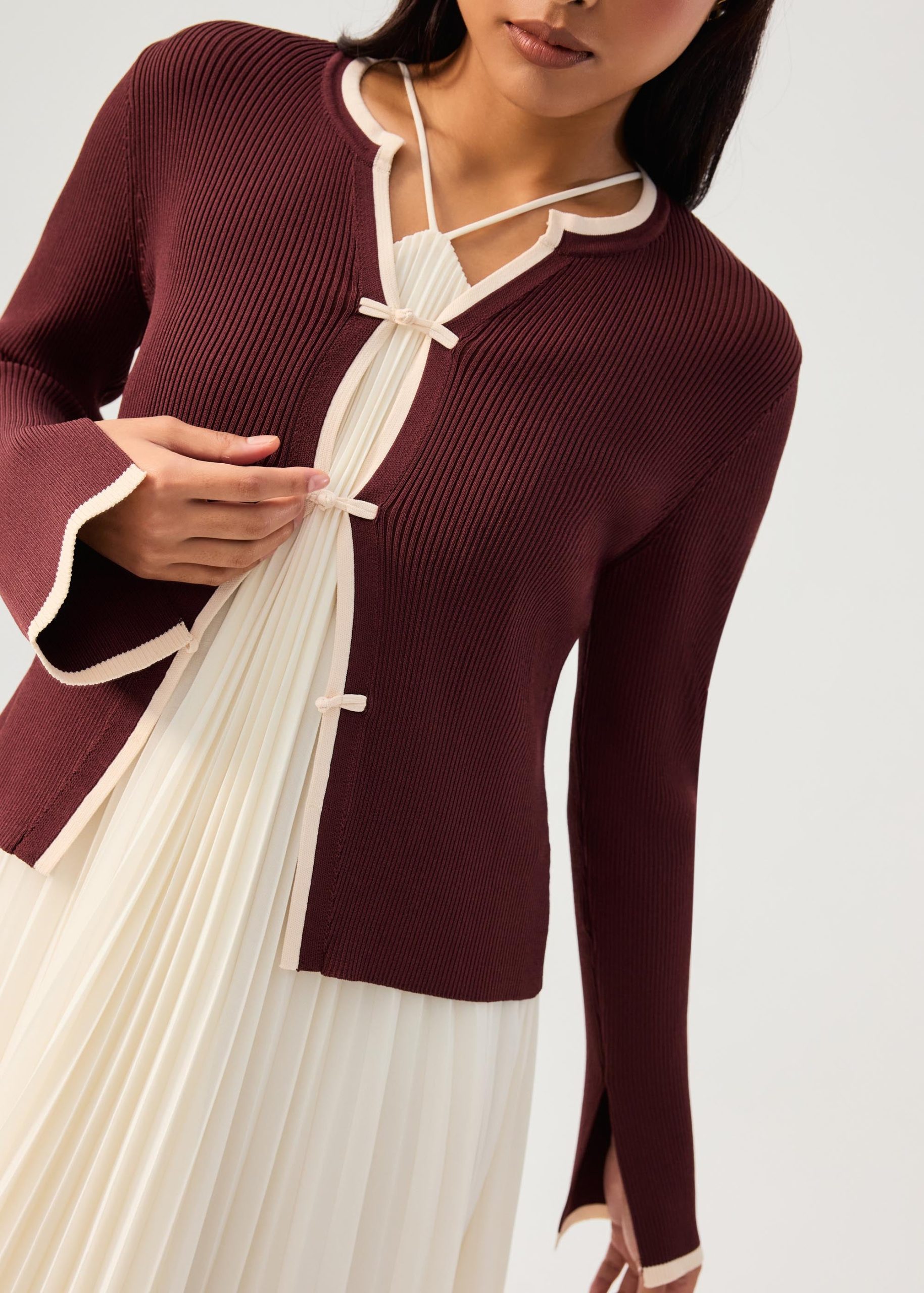 Contrast Piping Ribbed Knit Frog Button Cardigan - Image 12