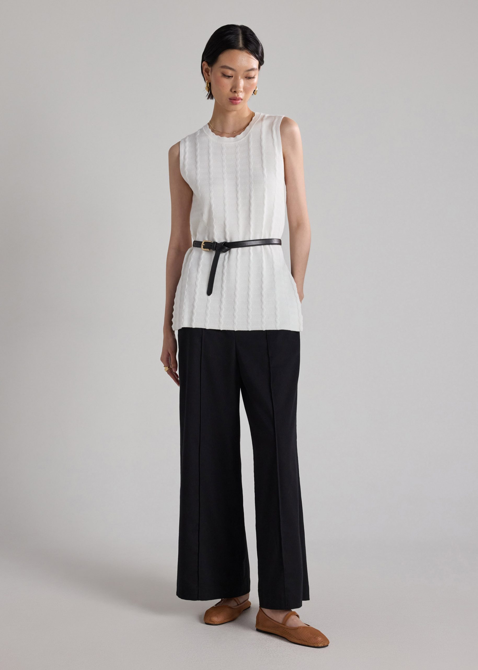 Scallop Edge Textured Knit Tunic Top - Image 7