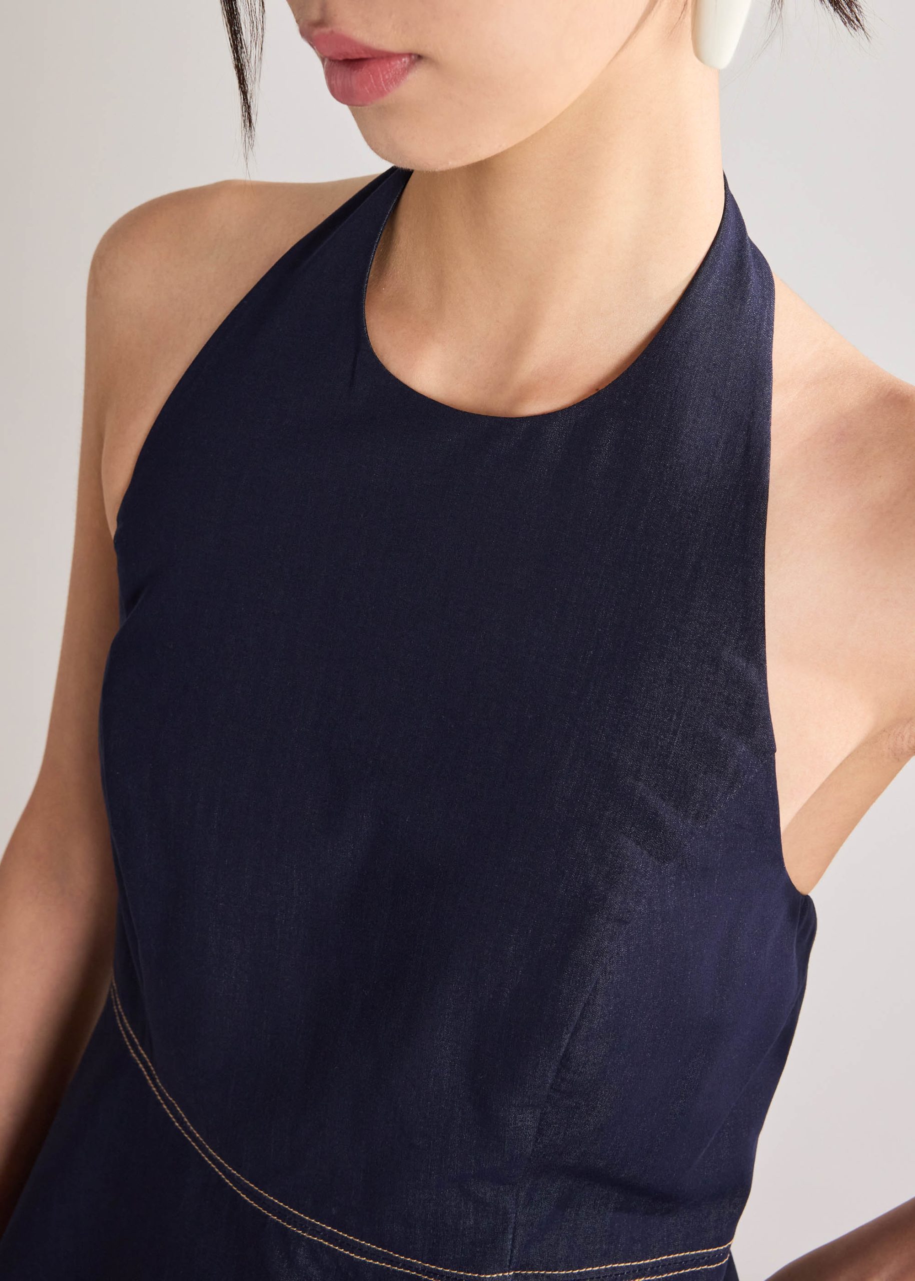 BraFree by LB Chambray Top - Image 4