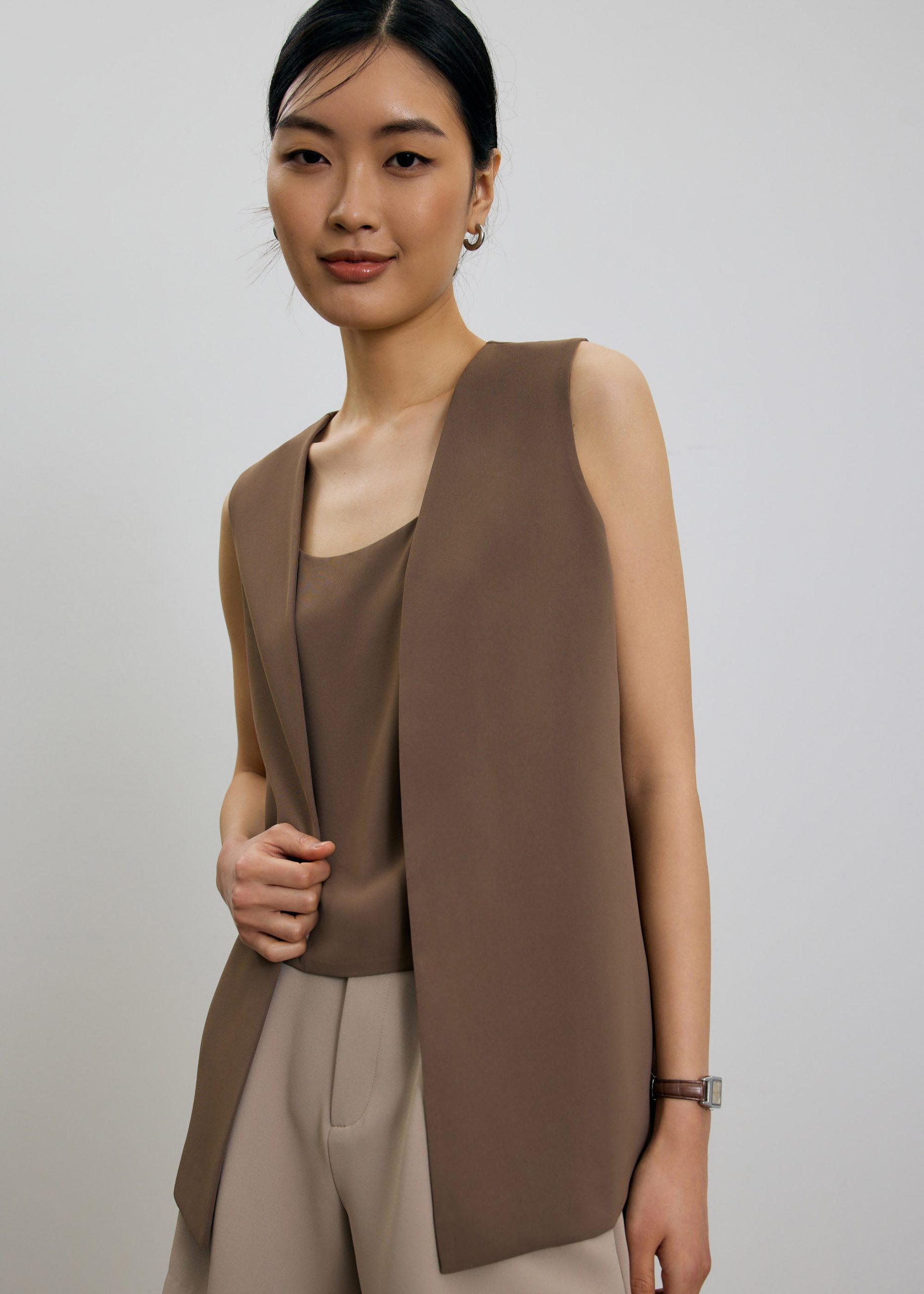 Moira Detachable Tailored Vest Top - Image 9