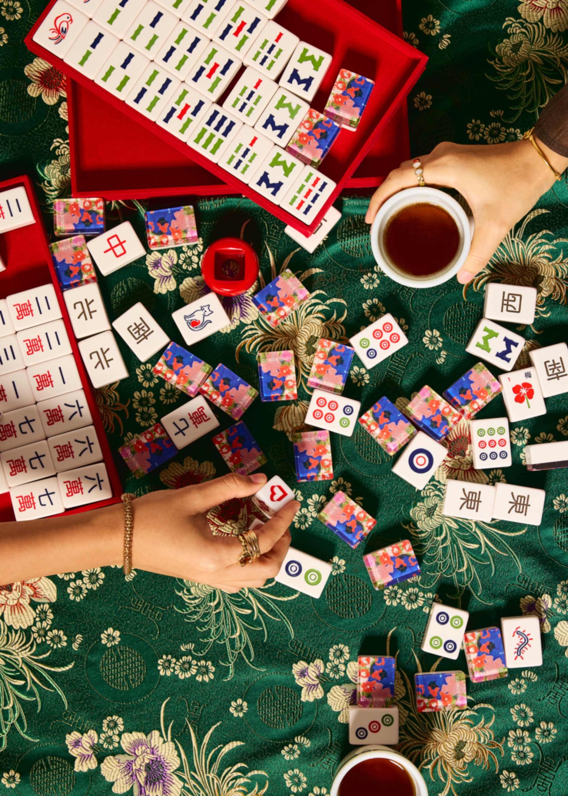 Love Bonito Lunar New Year Mahjong Set