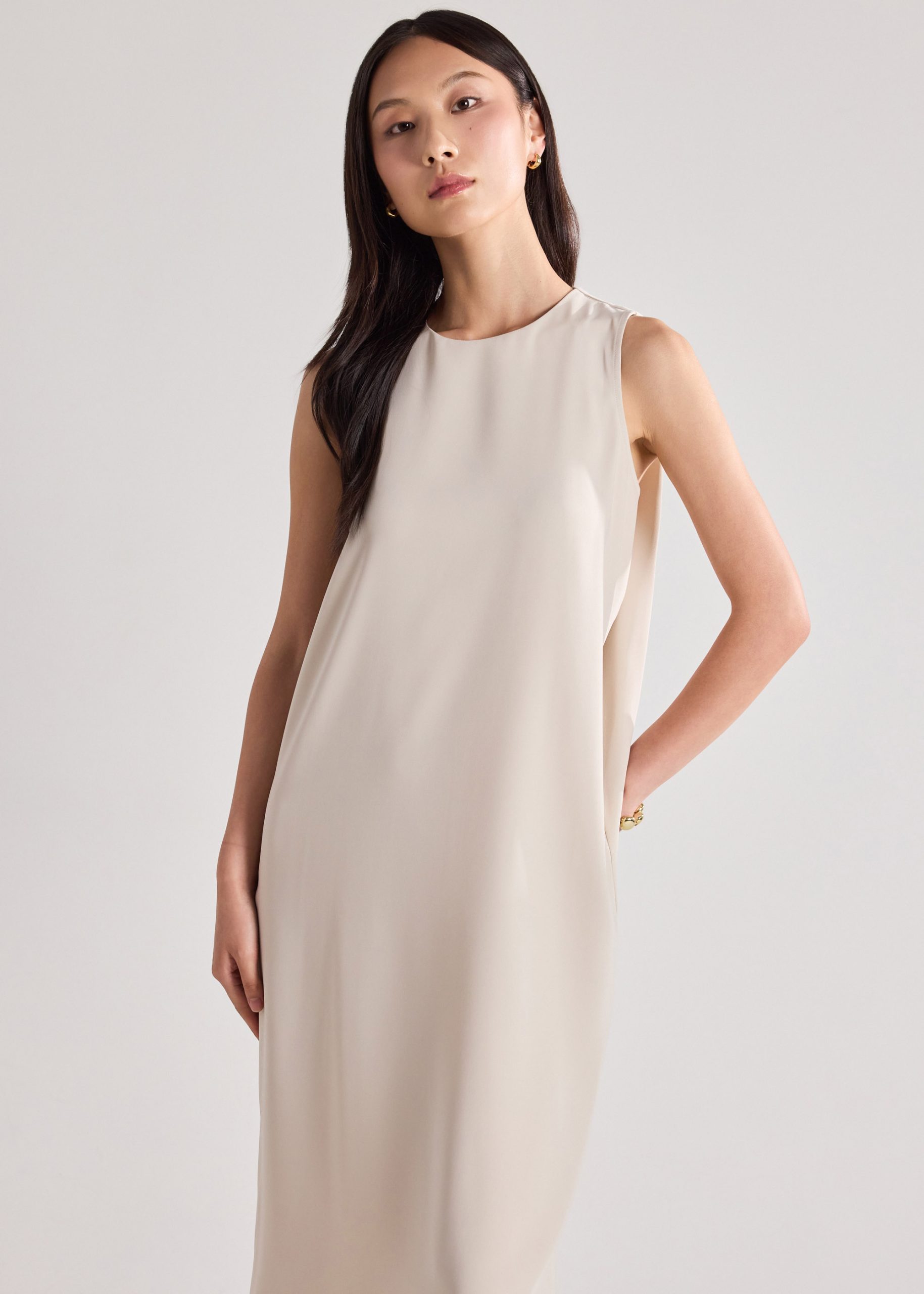 Anitra Shift Dress - Image 10
