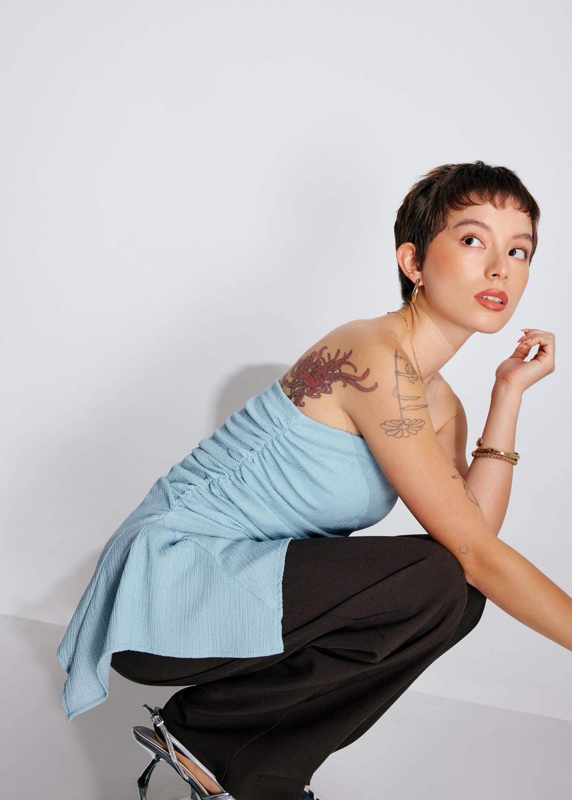 BraFree by LB Textured Asymmetric Hem Tube Top - Image 15