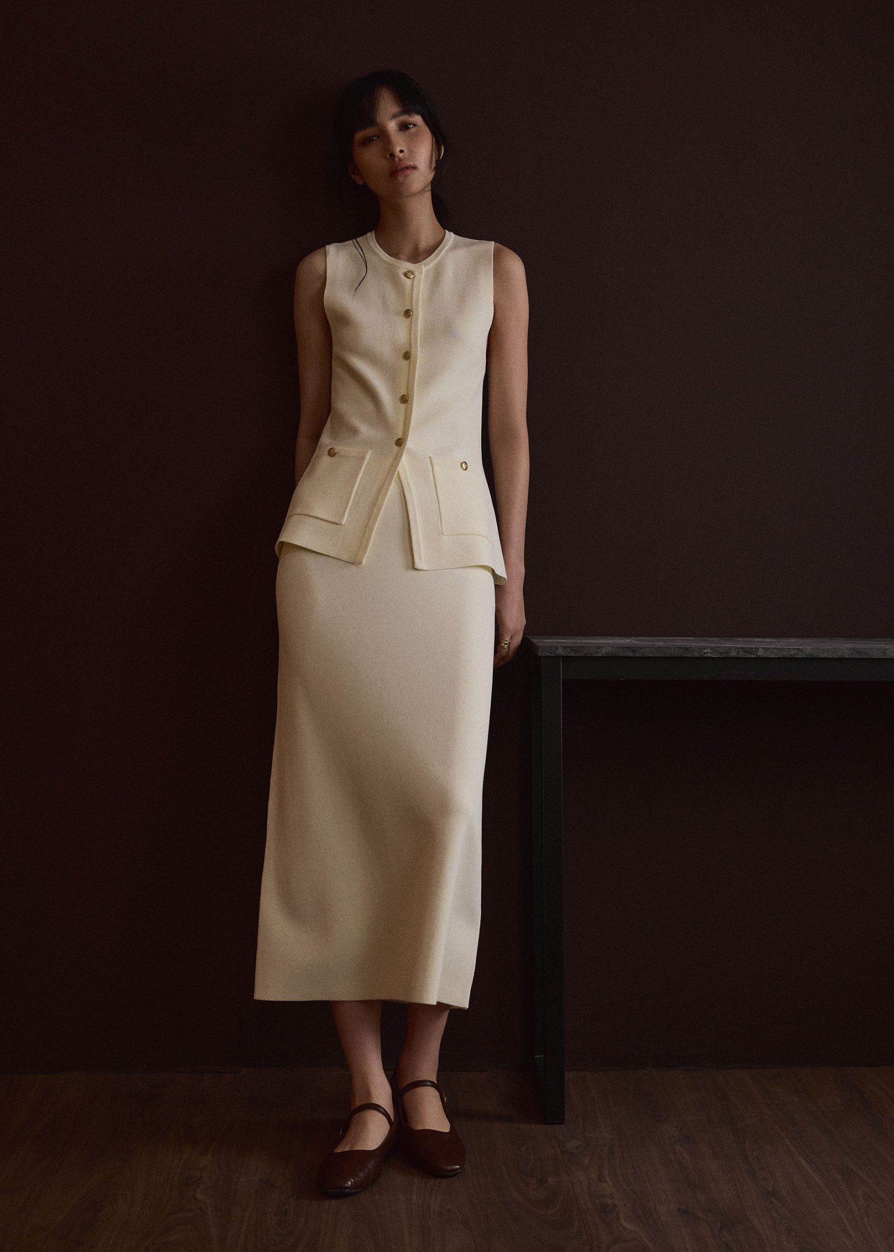 Ayami Knit Fitted Vest - Image 3