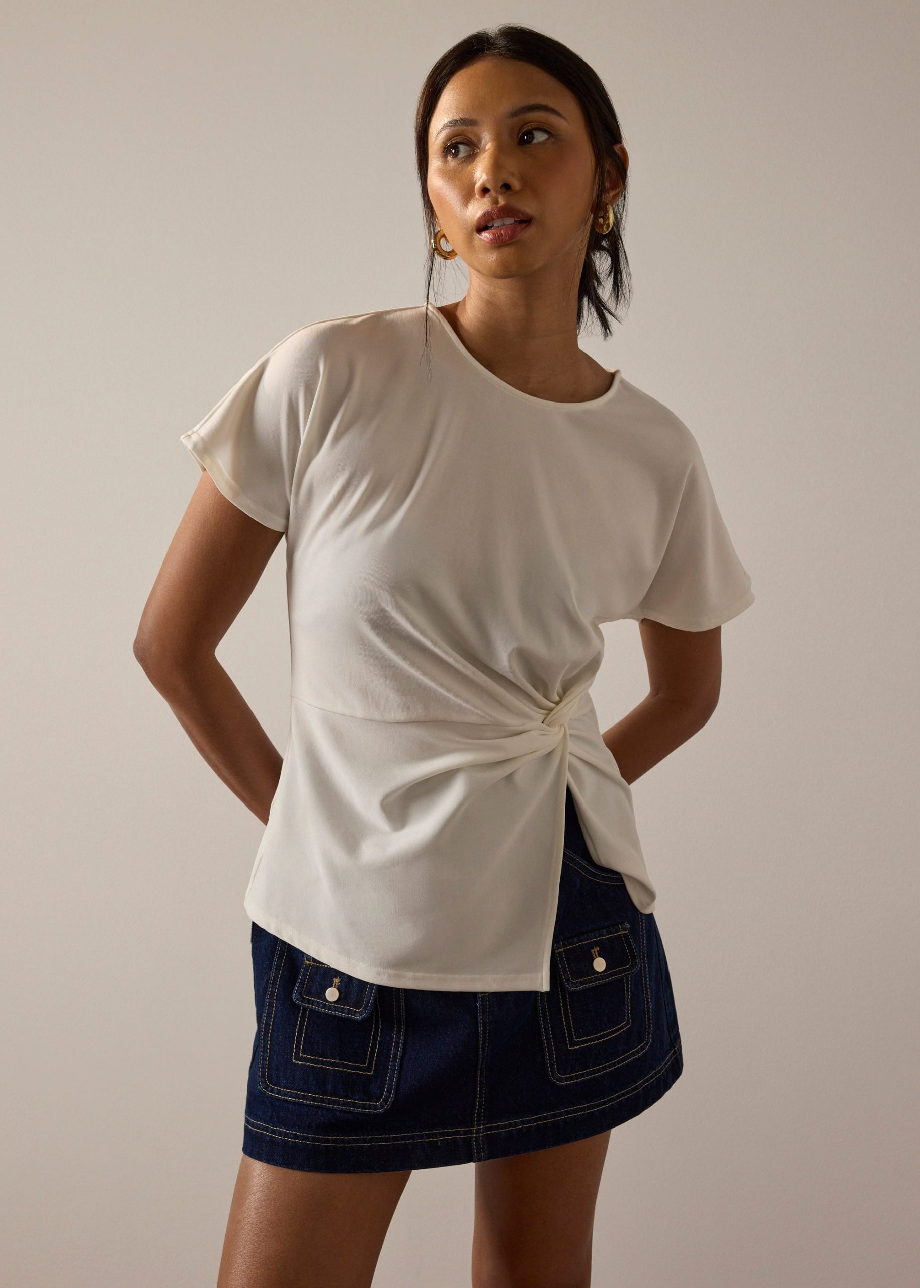 Jersey Twist Knot Long Tee - Image 9