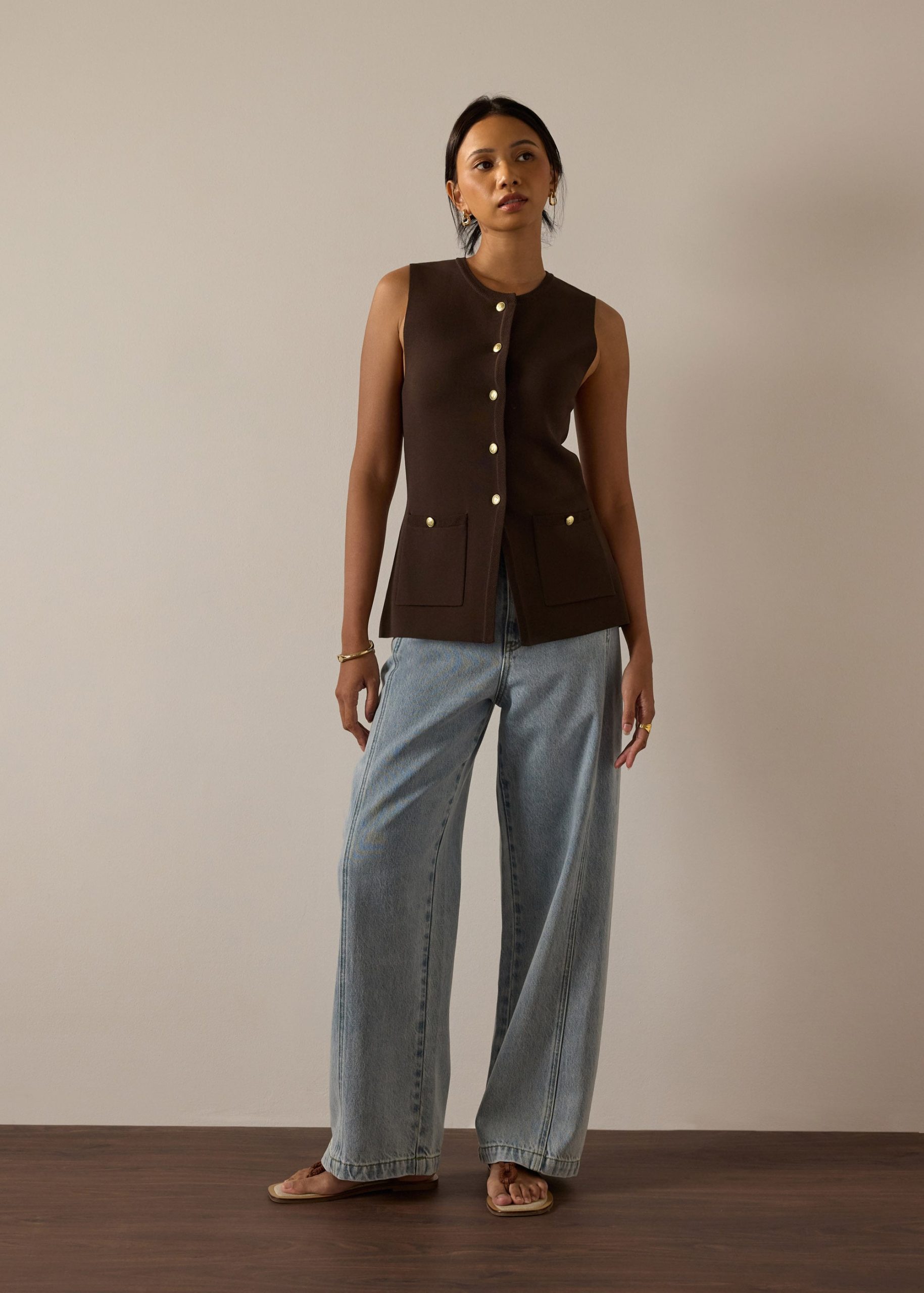 Ayami Knit Fitted Vest - Image 17