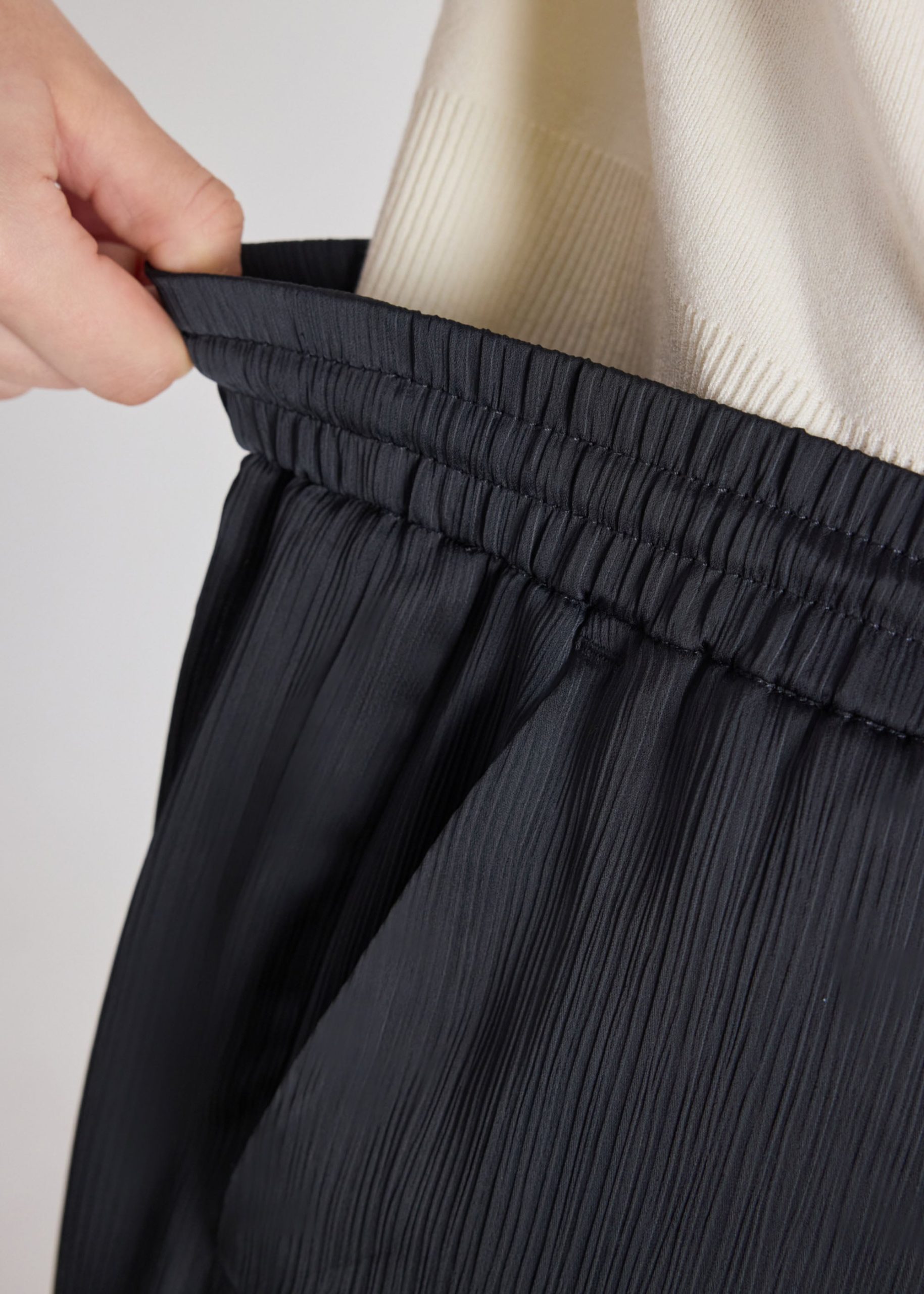 Misaki Satin Pants - Image 6