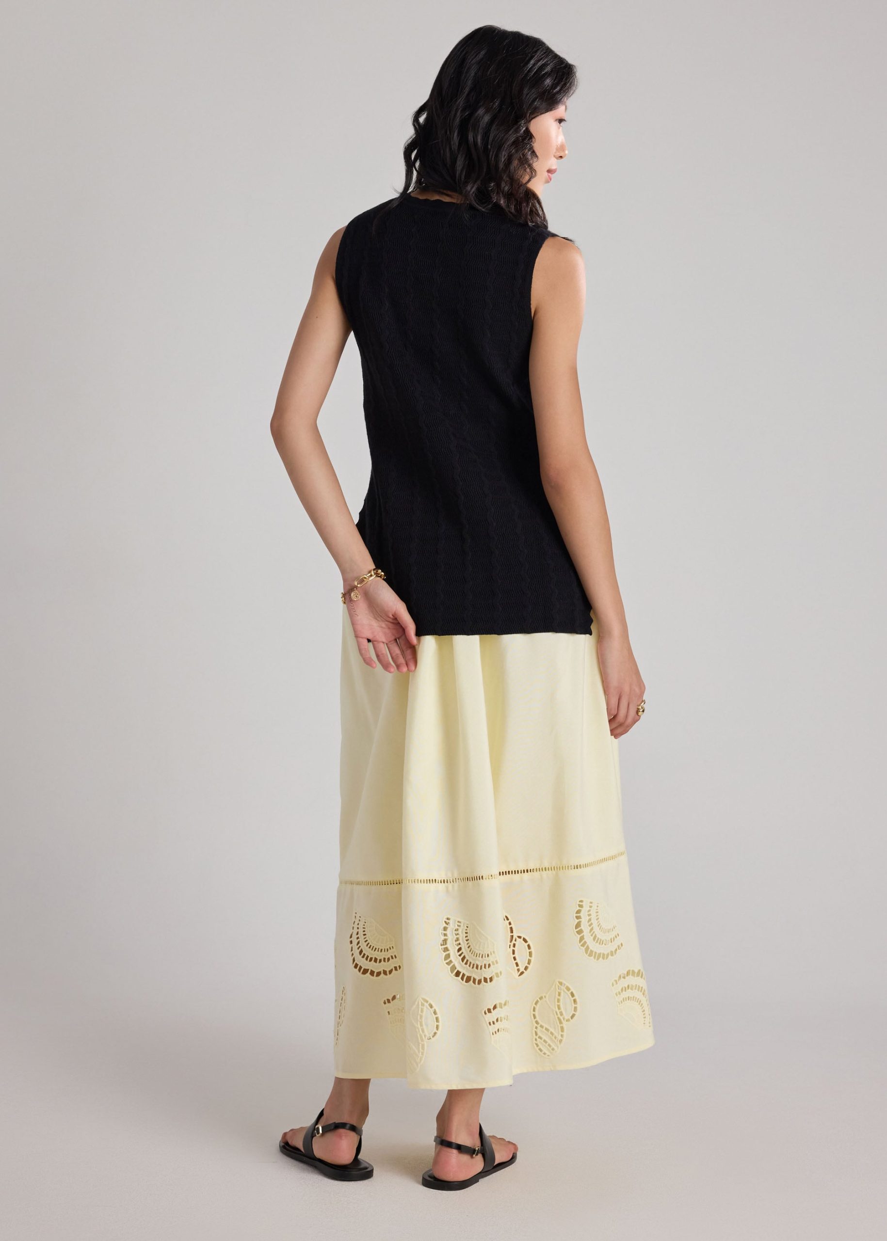 Scallop Edge Textured Knit Tunic Top - Image 4