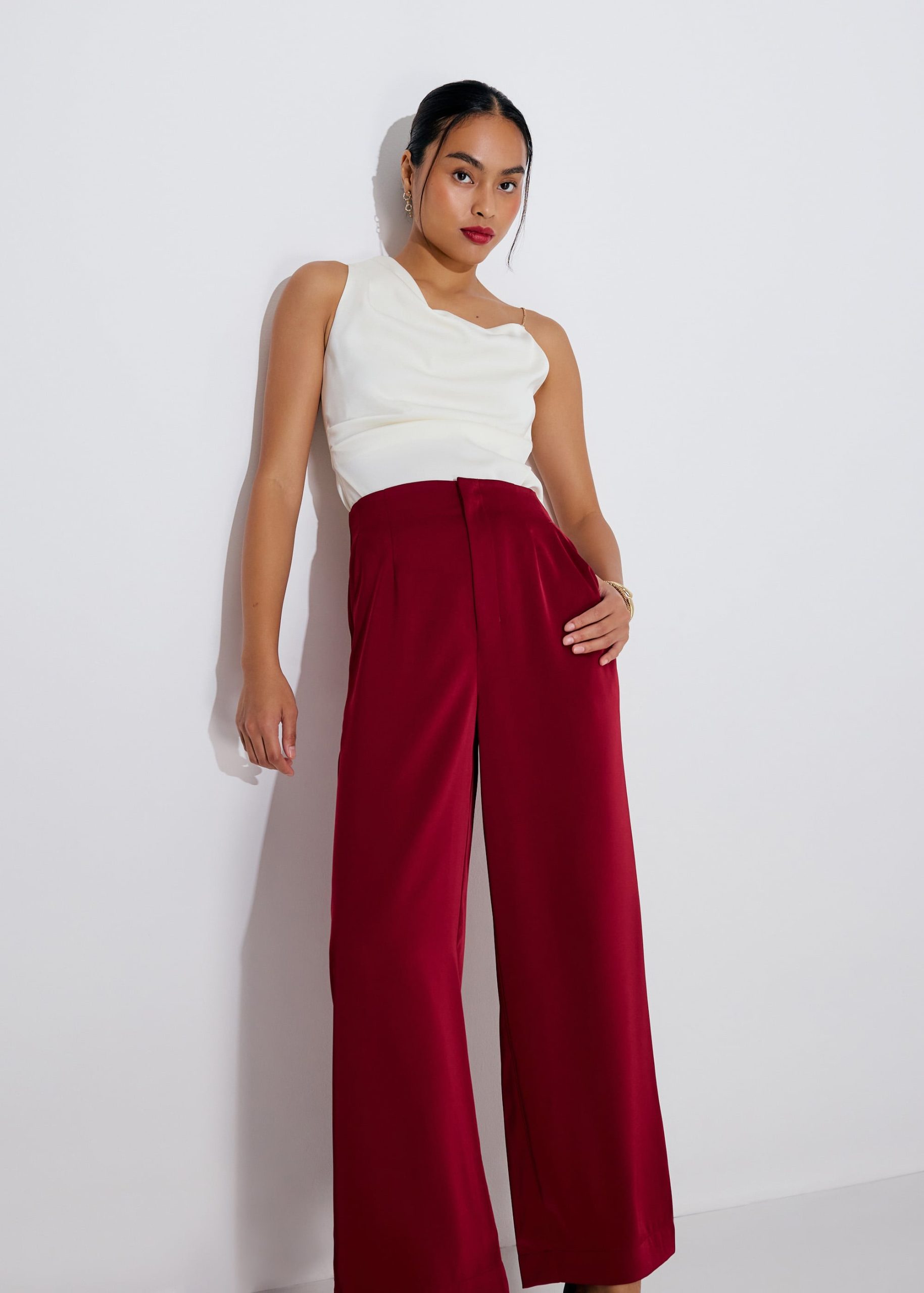 Leggy??Seva Satin Straight Leg Pants