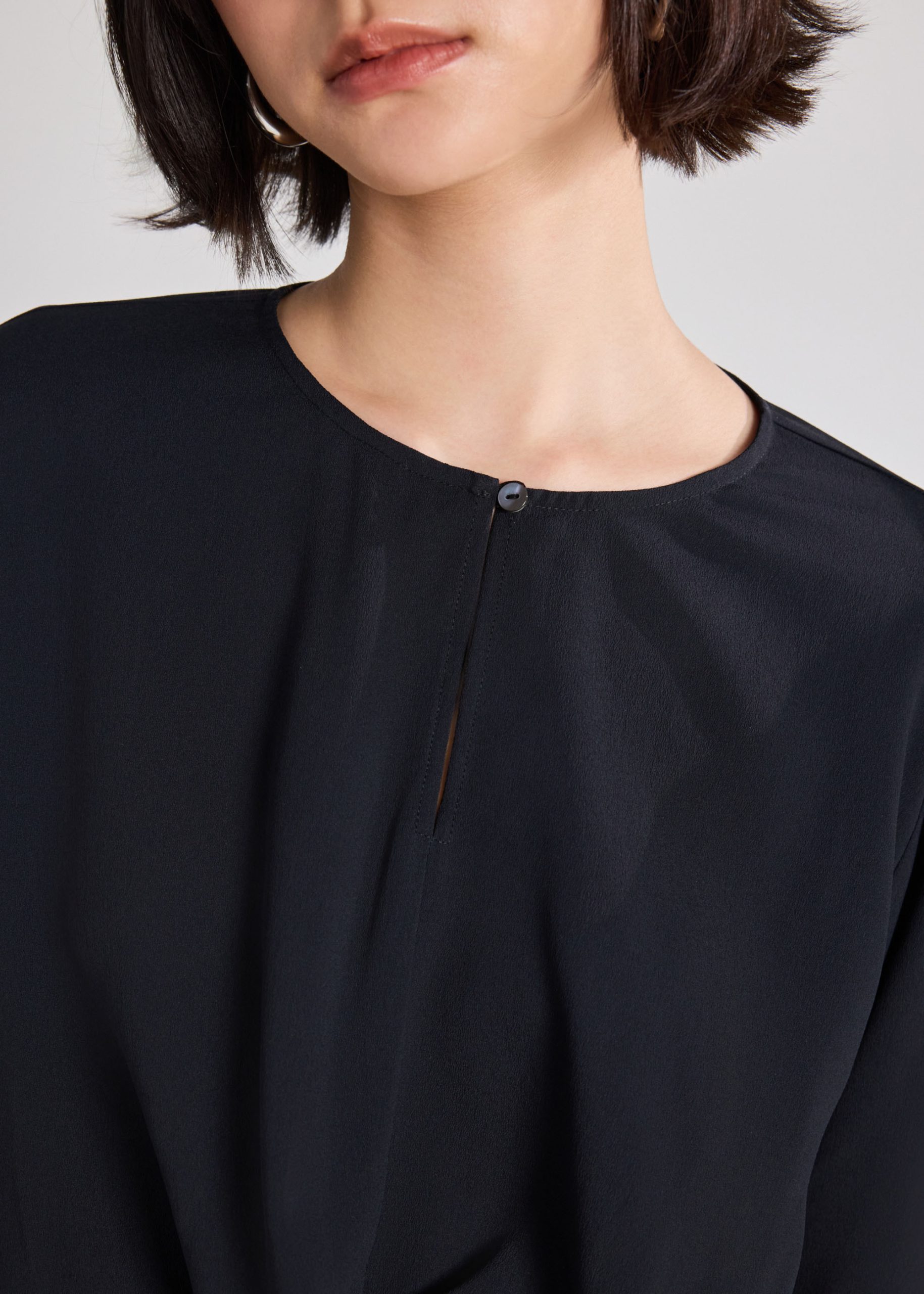 Clara Relaxed Top - Image 12