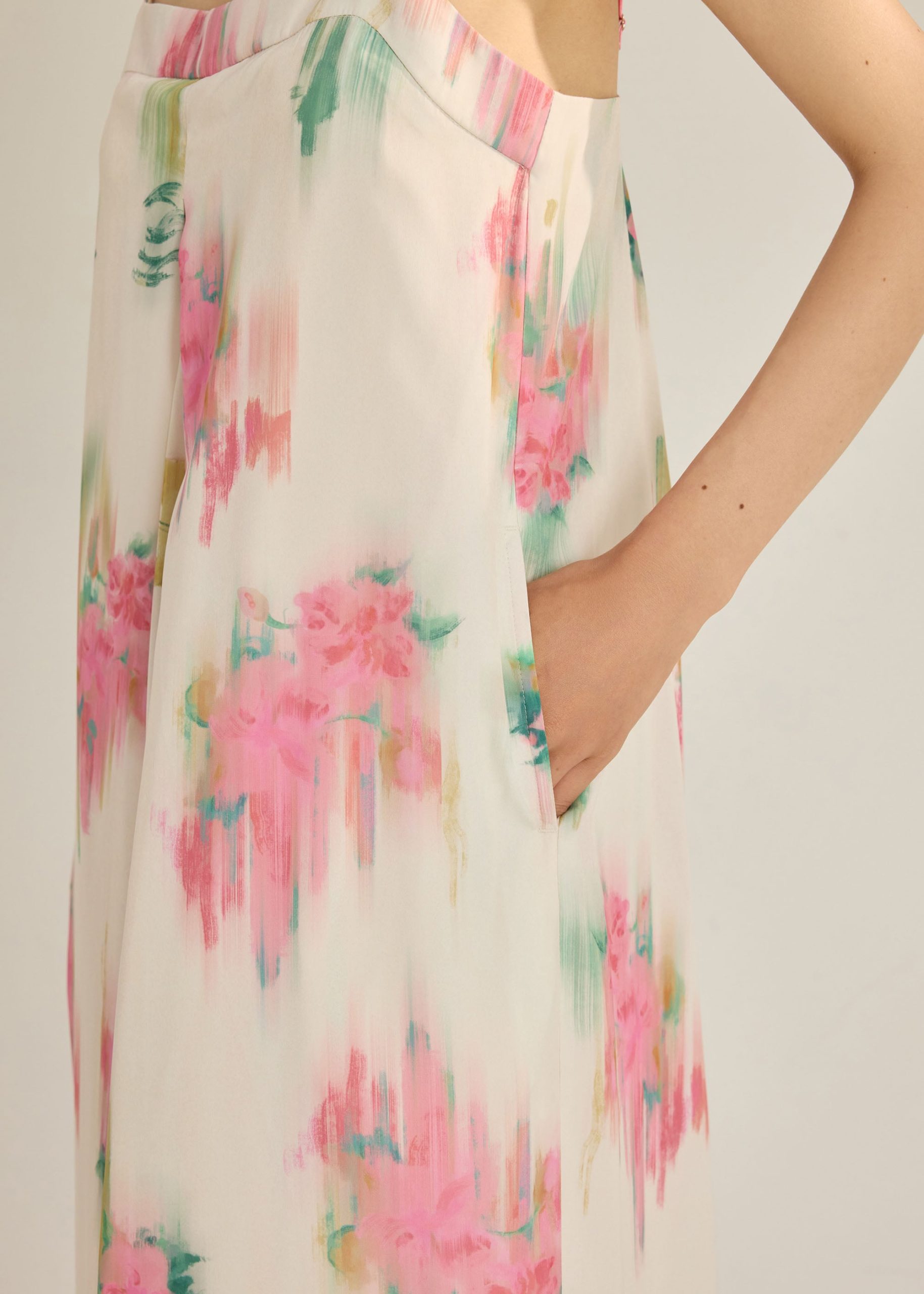 Wide Leg Jumpsuit in Summer Haze - Image 5