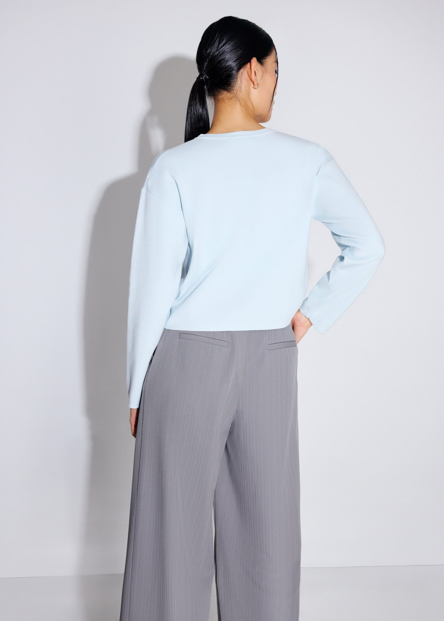 Relaxed Embellished Round Neck Cardigan - Image 12