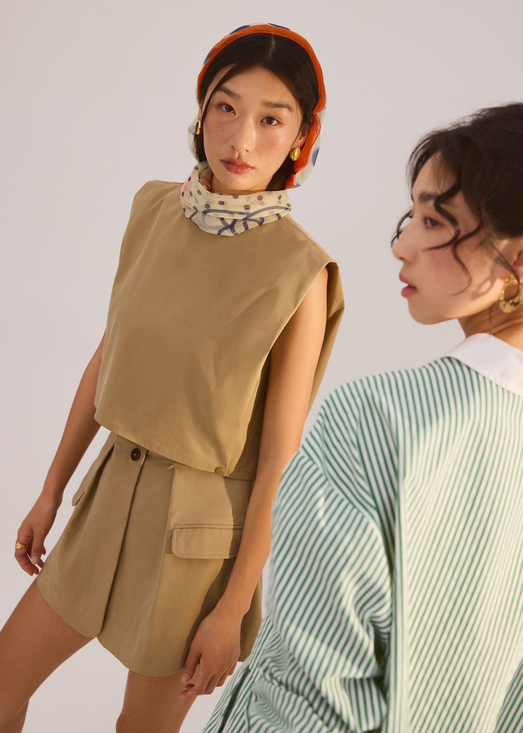 Lyocell Panelled Side Seams Boxy Top - Image 13
