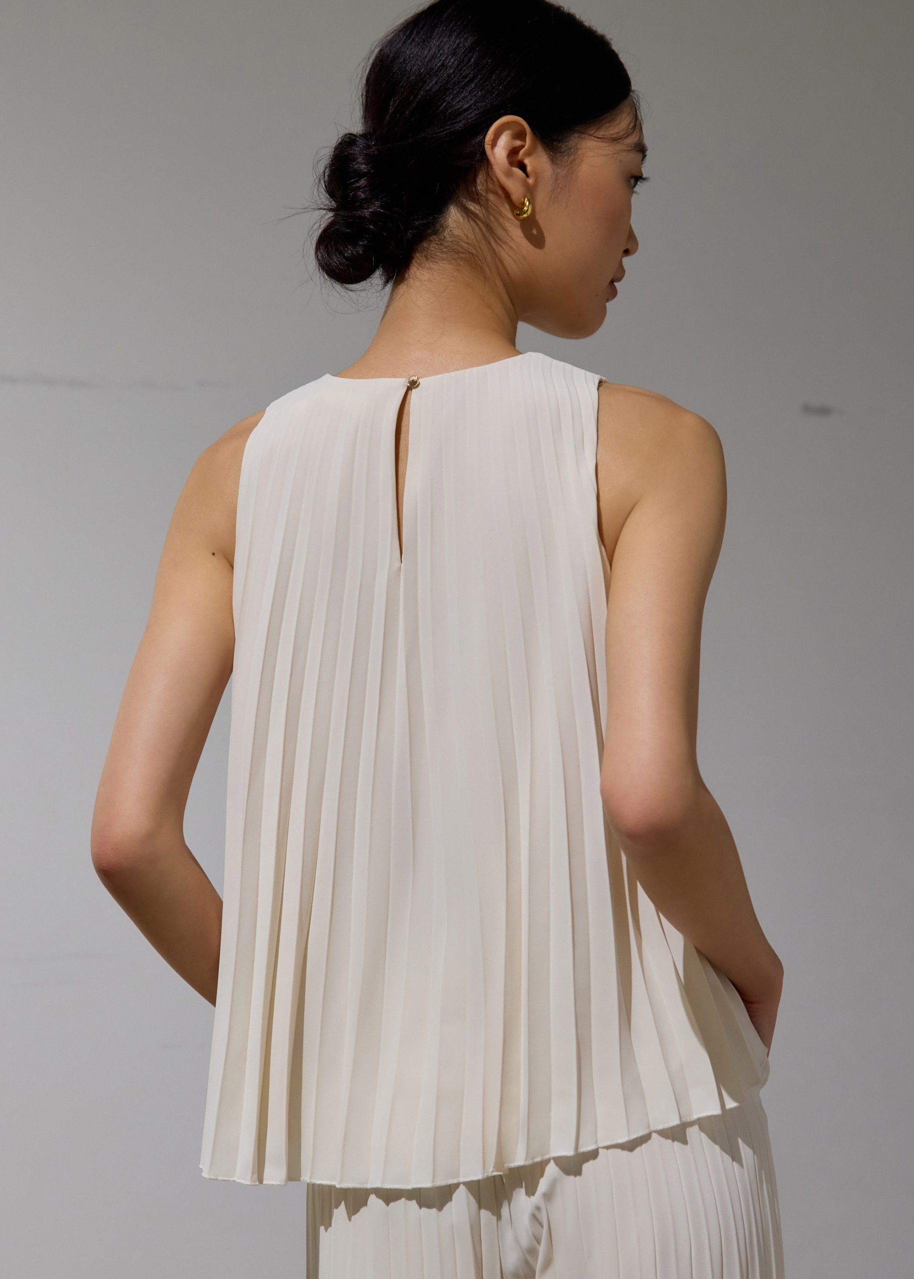 Wei Sunray Pleated Trapeze Shell Top - Image 12