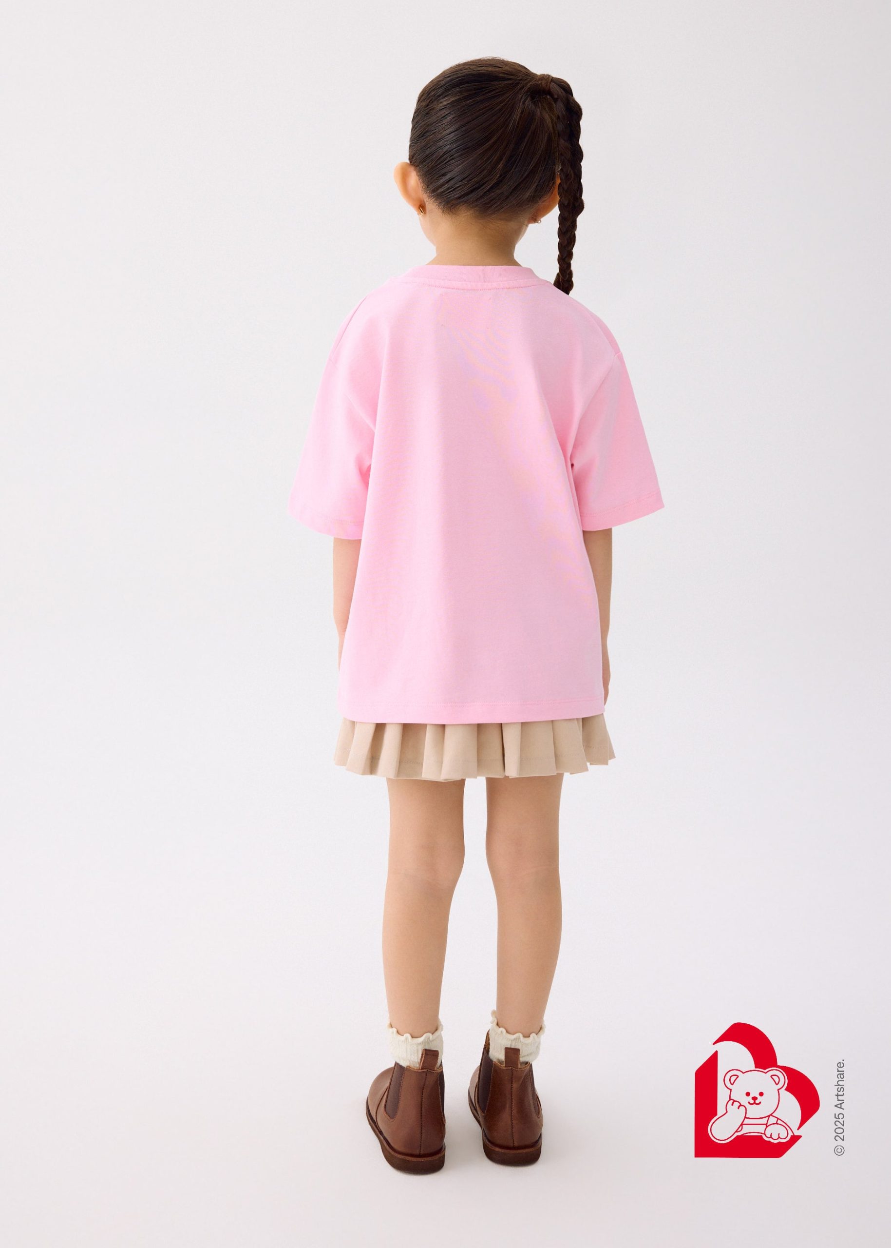 Love, Bonito | Wiggle Wiggle Kids' Oversized Graphic Tee in Strawberry Gelato - Image 5