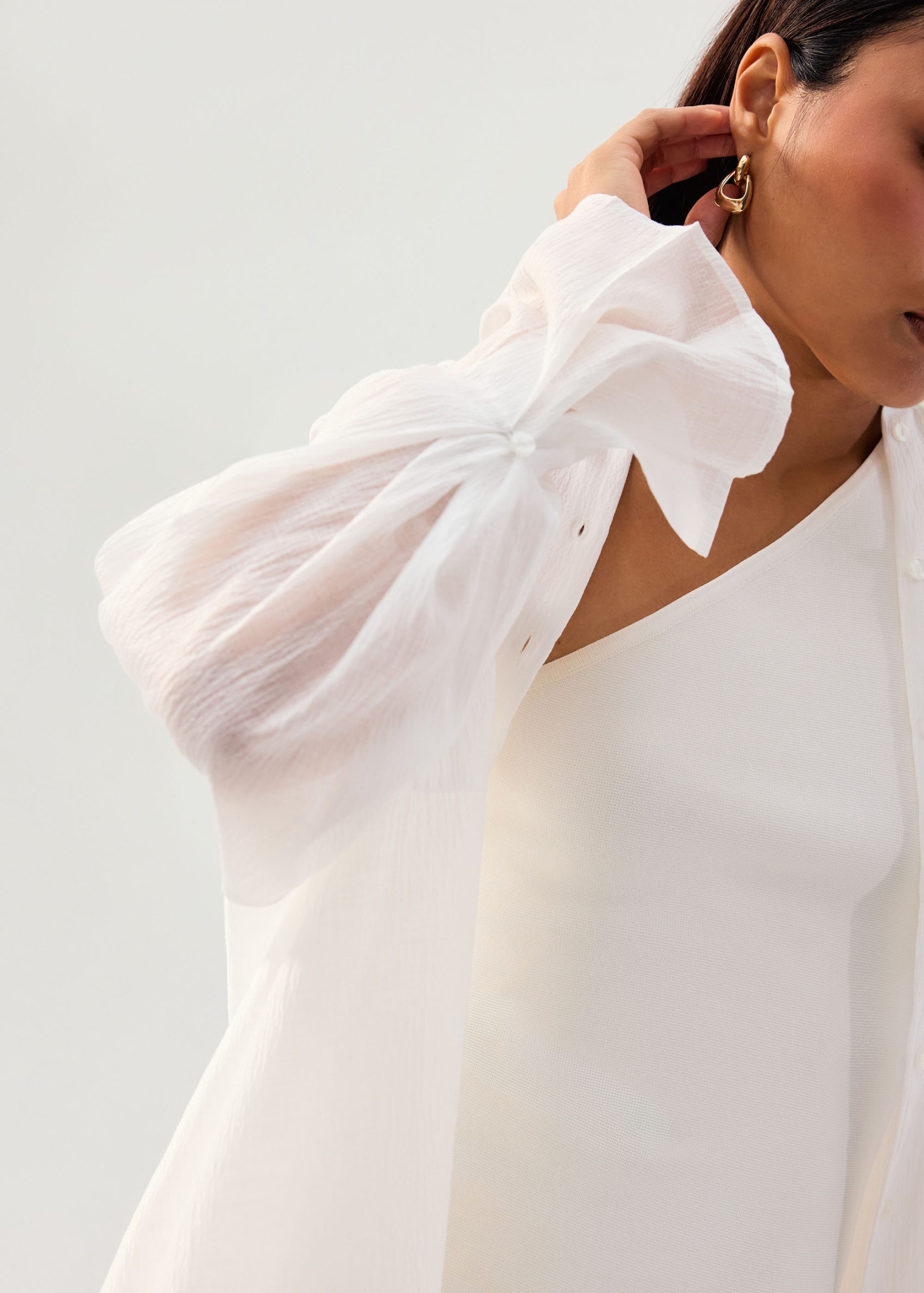 Oversized Sheer Lyocell Collared Poet Sleeve Blouse - Image 6