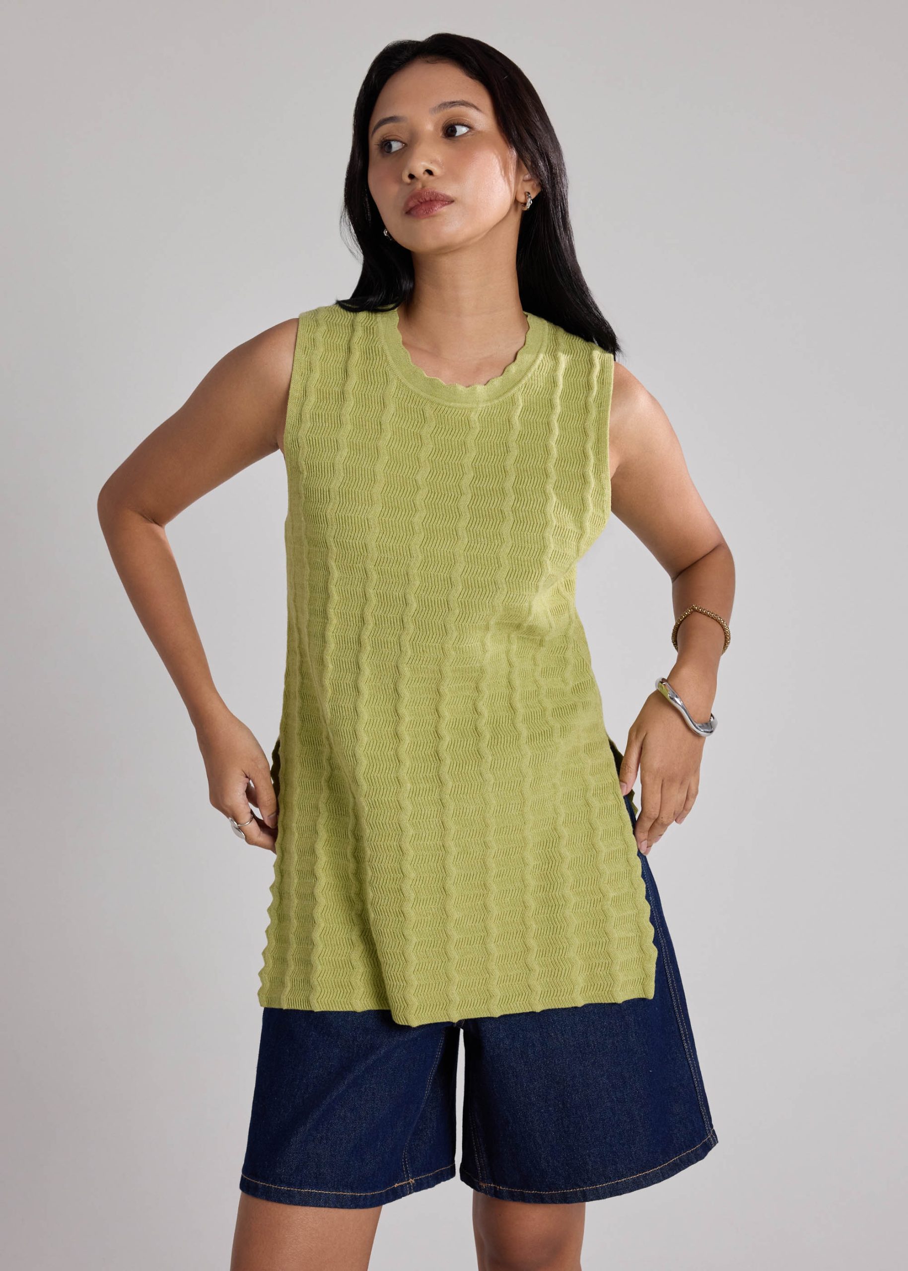 Scallop Edge Textured Knit Tunic Top - Image 14