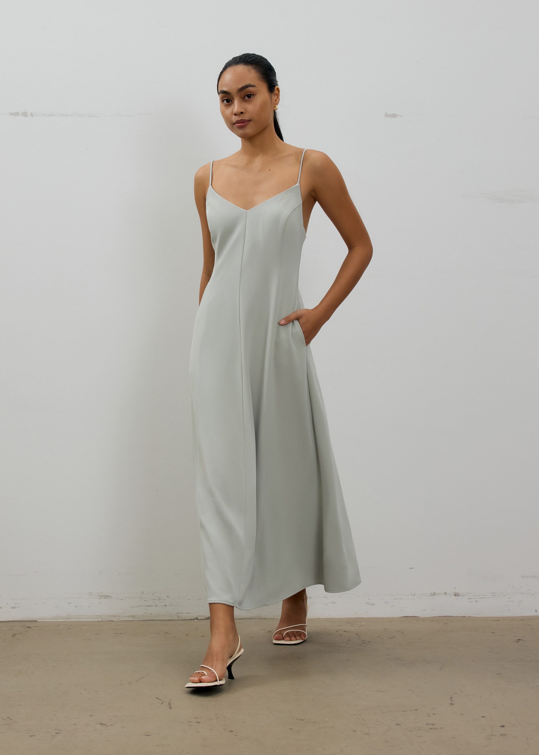 BraFree by LB Mara Panelled A-line Maxi Dress - Image 10