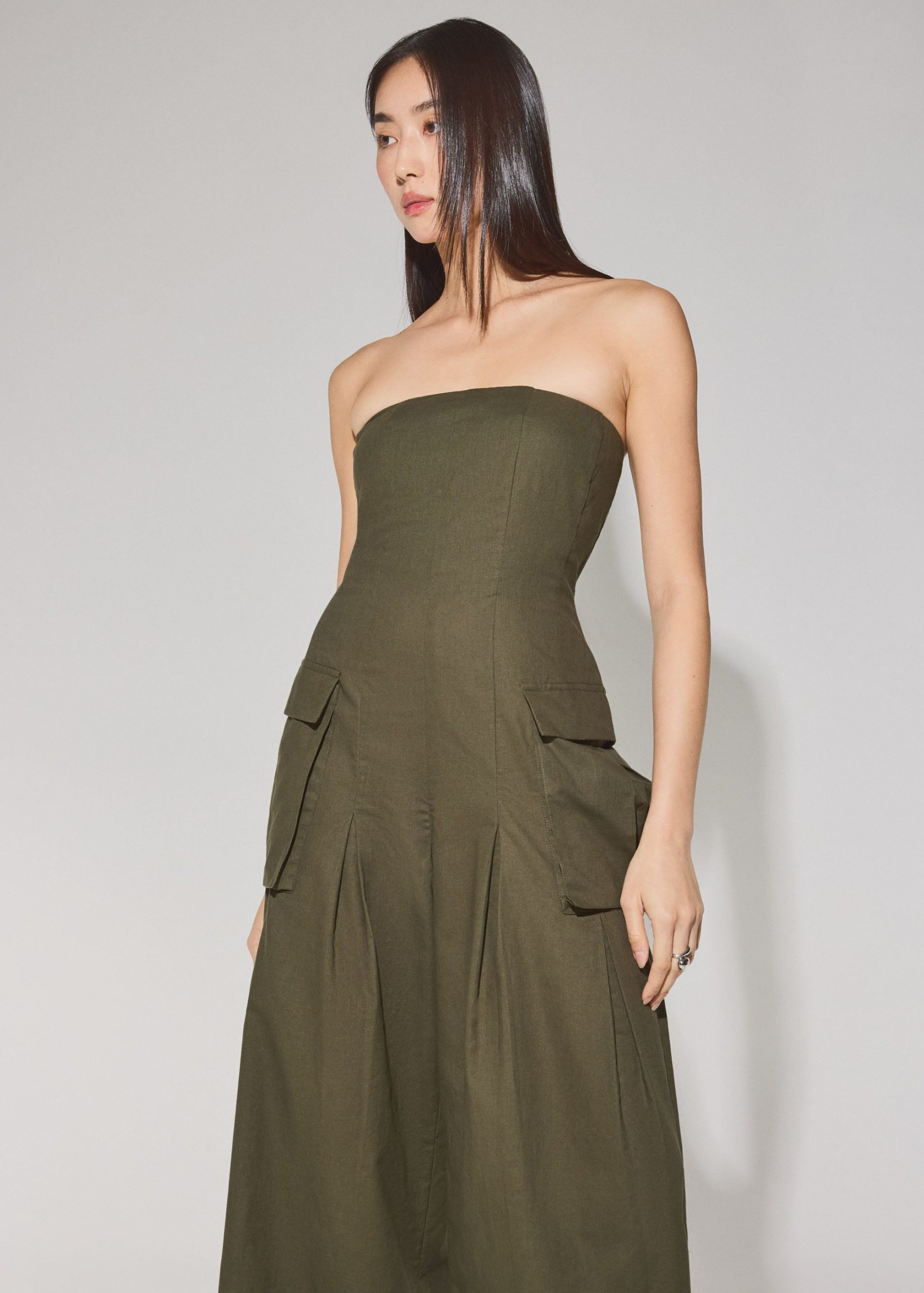 BraFree by LB Linen Cargo Tube Jumpsuit - Image 7