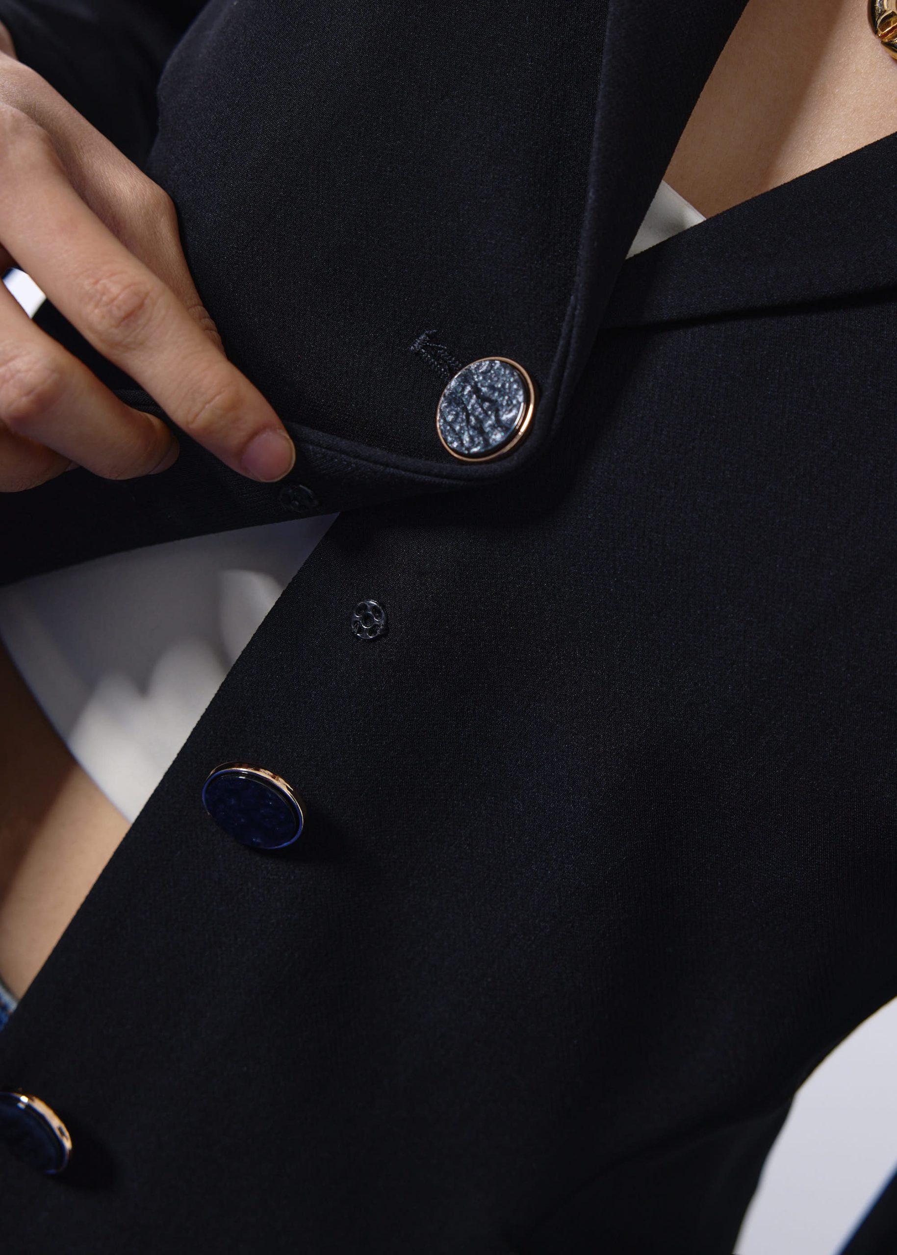 RuchedReady® Ling Collared Cinched Waist Top - Image 6