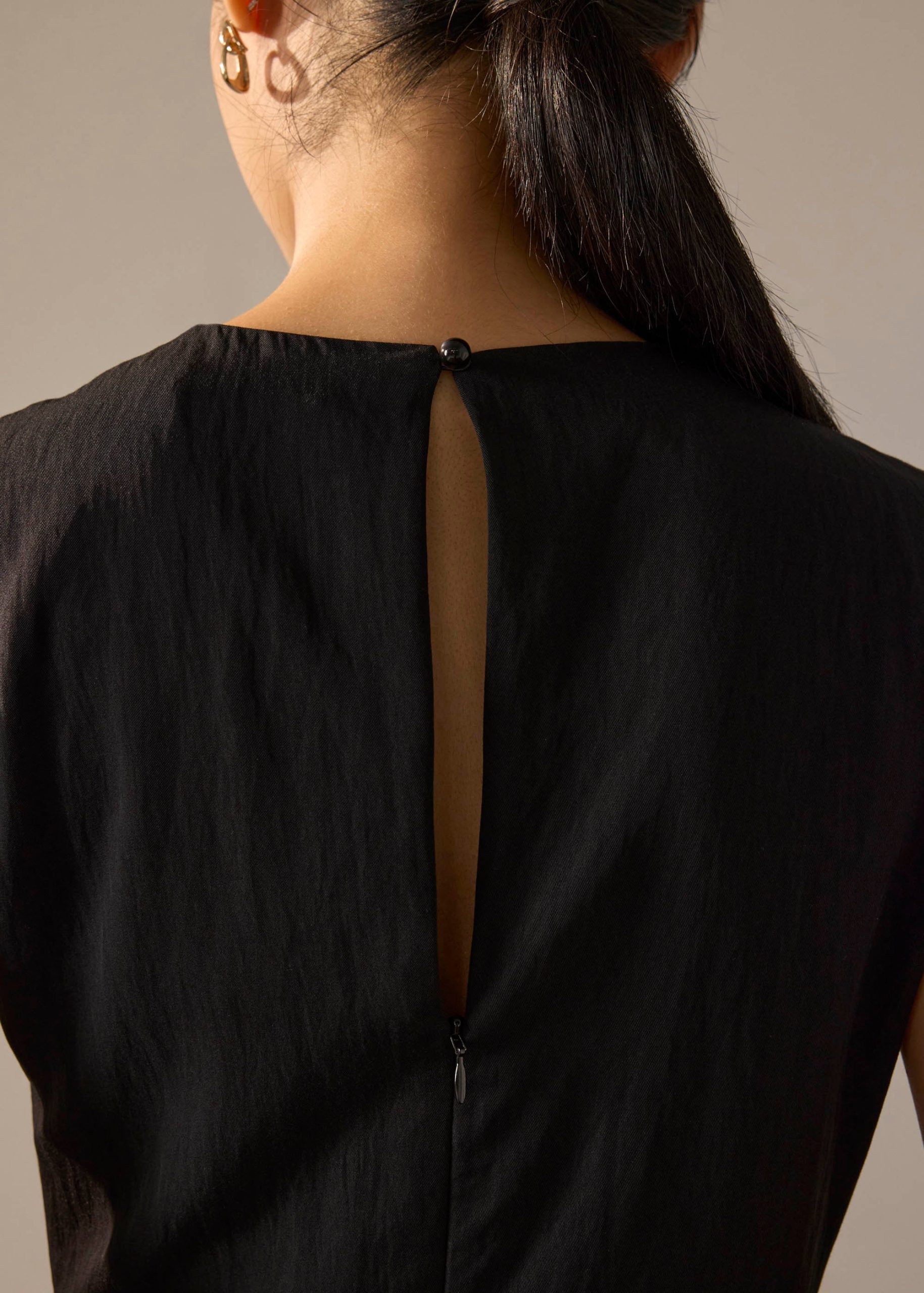 Crinkled Twist Knot Midaxi Dress - Image 4