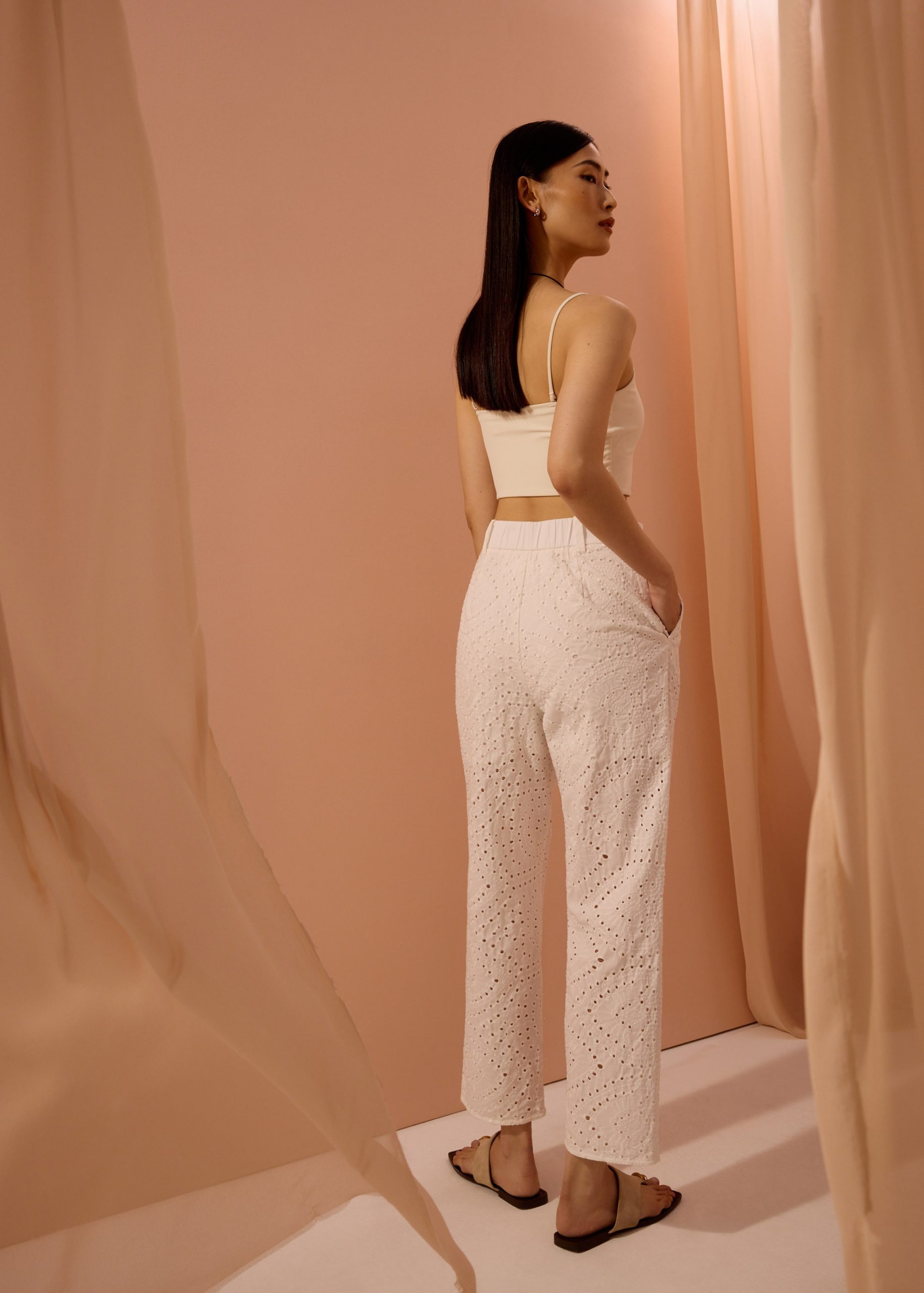 Elastic Peg Leg Pants in Soft Breeze Broderie - Image 5