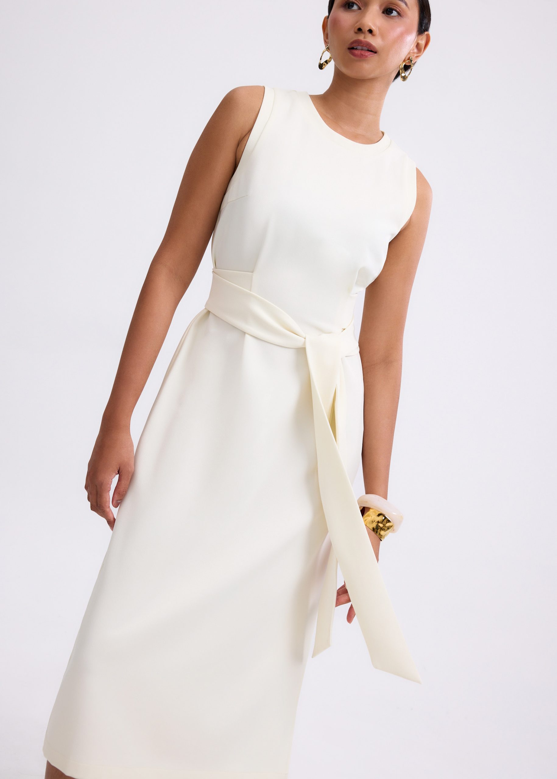 Poppy Round Neck Column Midi Dress - Image 3