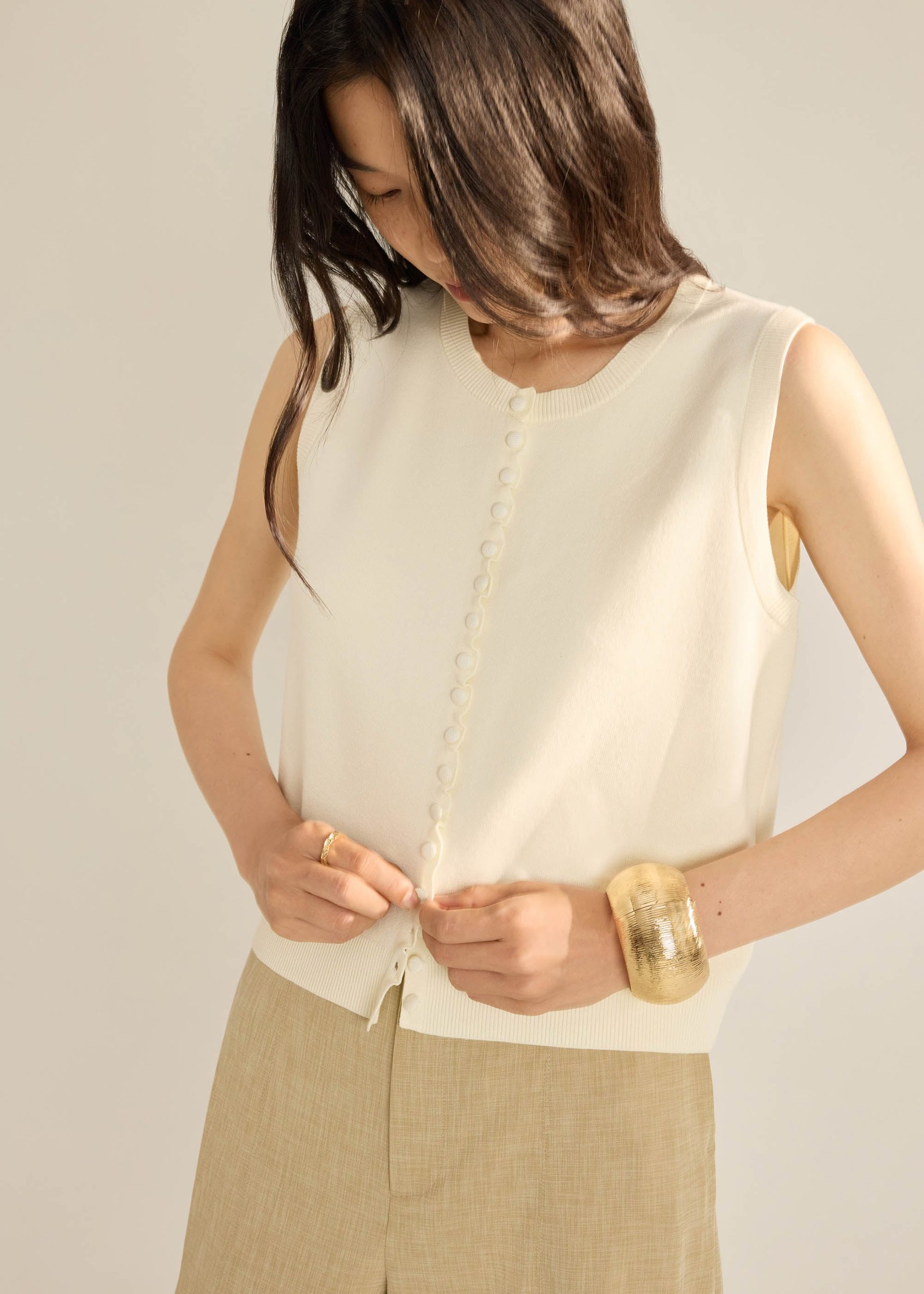 Anjali Scallop Edge Knit Top - Image 13