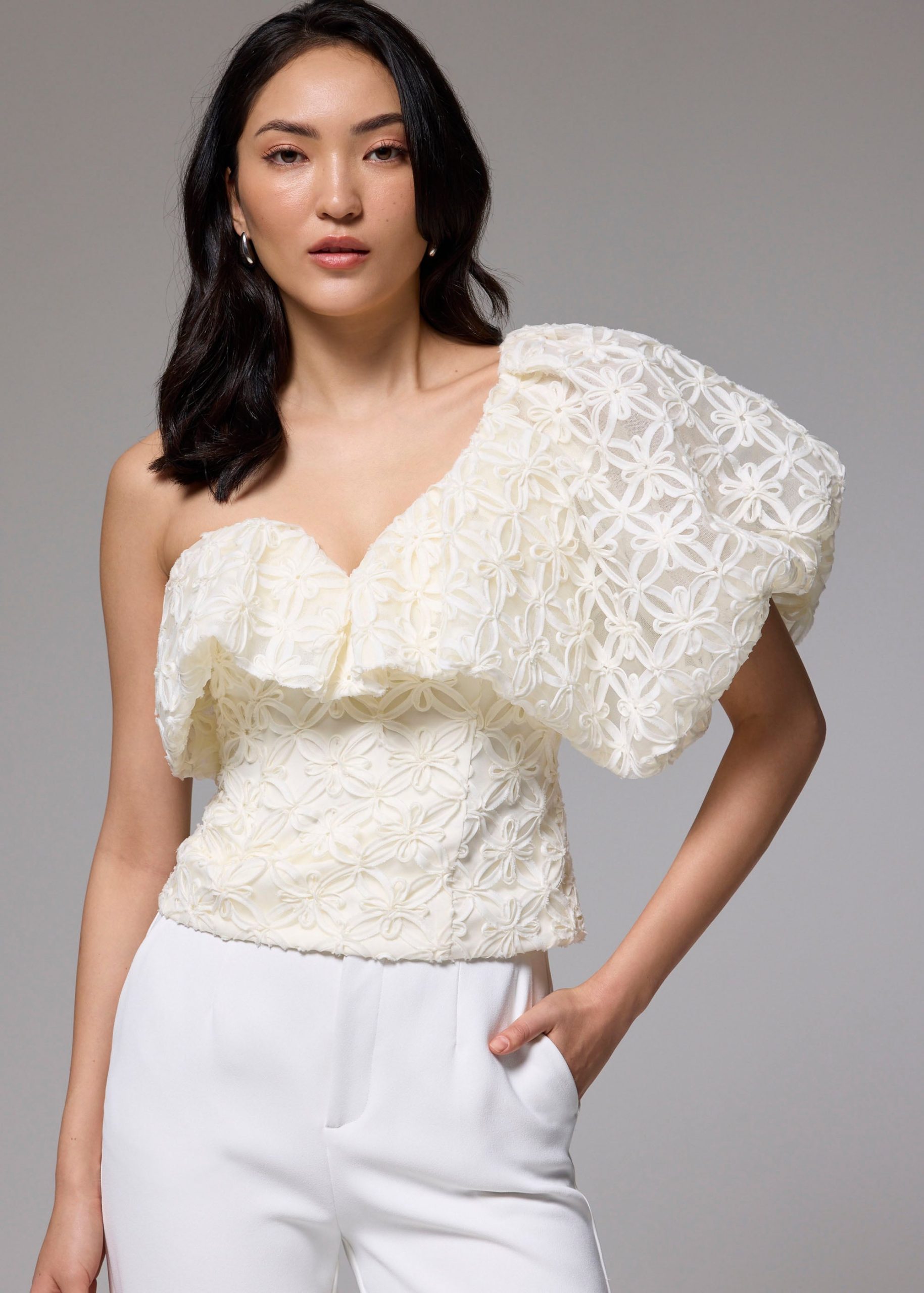 BraFree by LB Lace Asymmetric Puff Sleeve Top