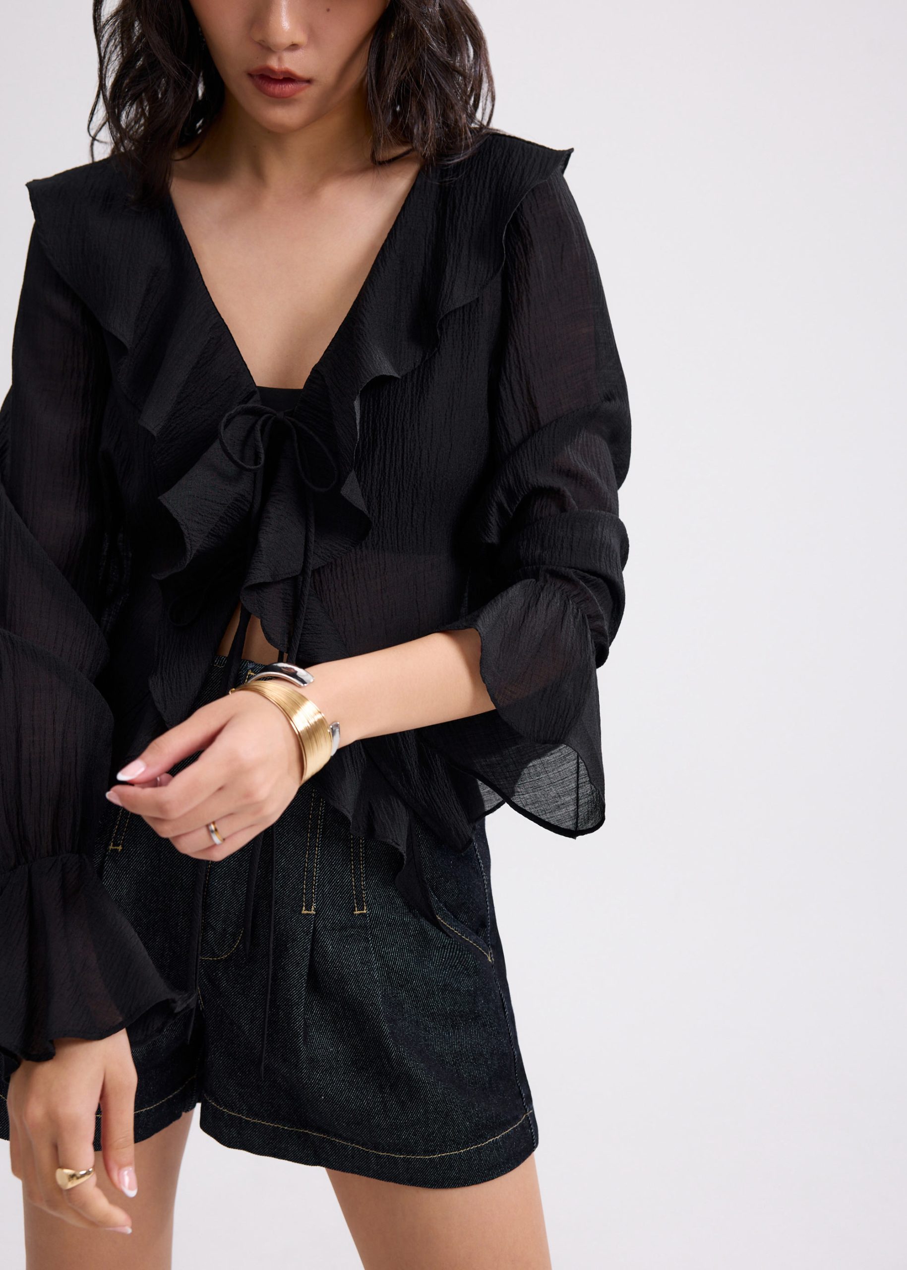 Relaxed Georgette V-neck Frill Blouse - Image 6