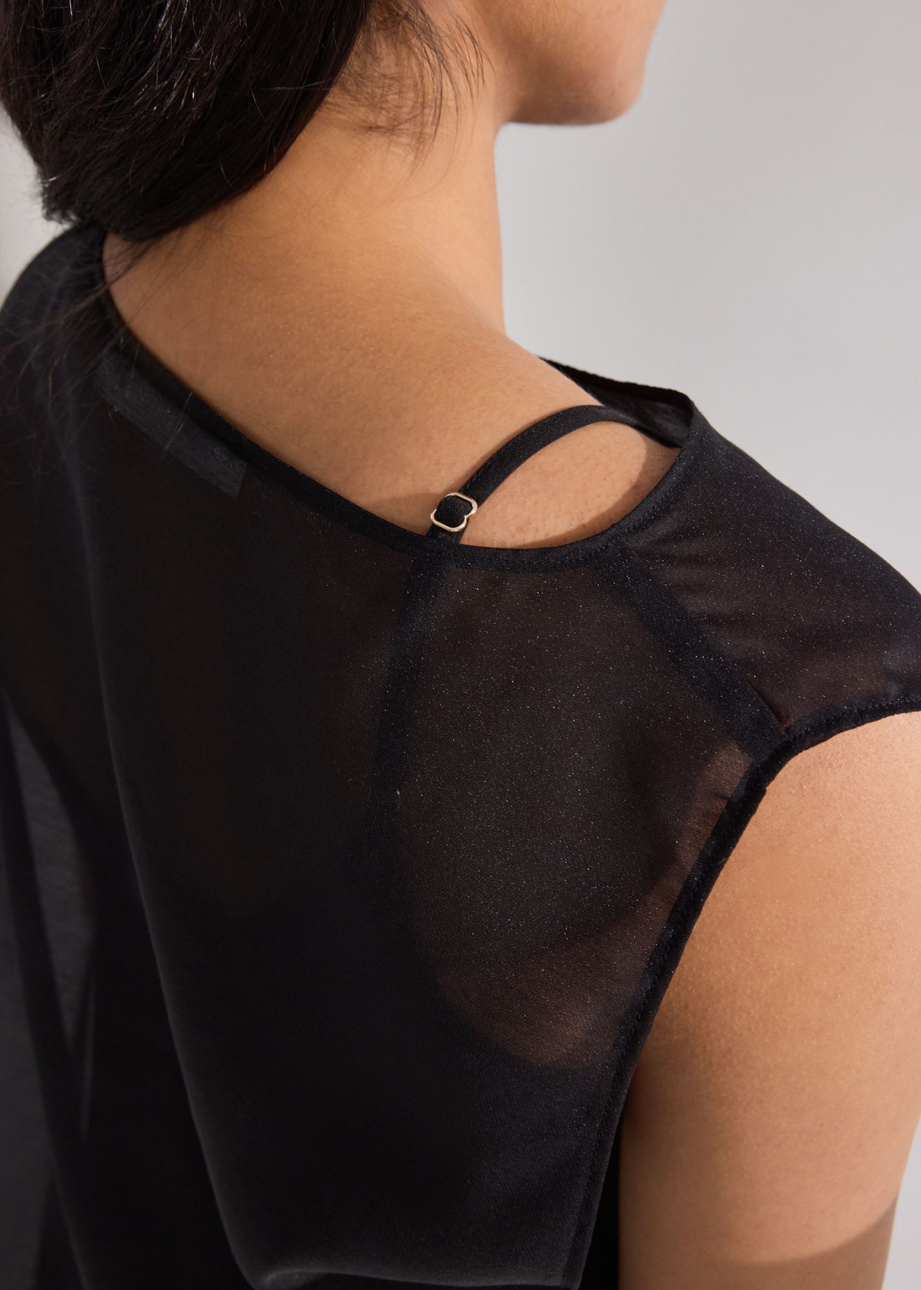 Cahya Organza Top - Image 7